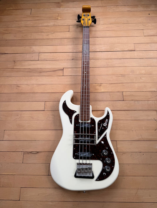 2006 Burns Shadow Bass Guitar White