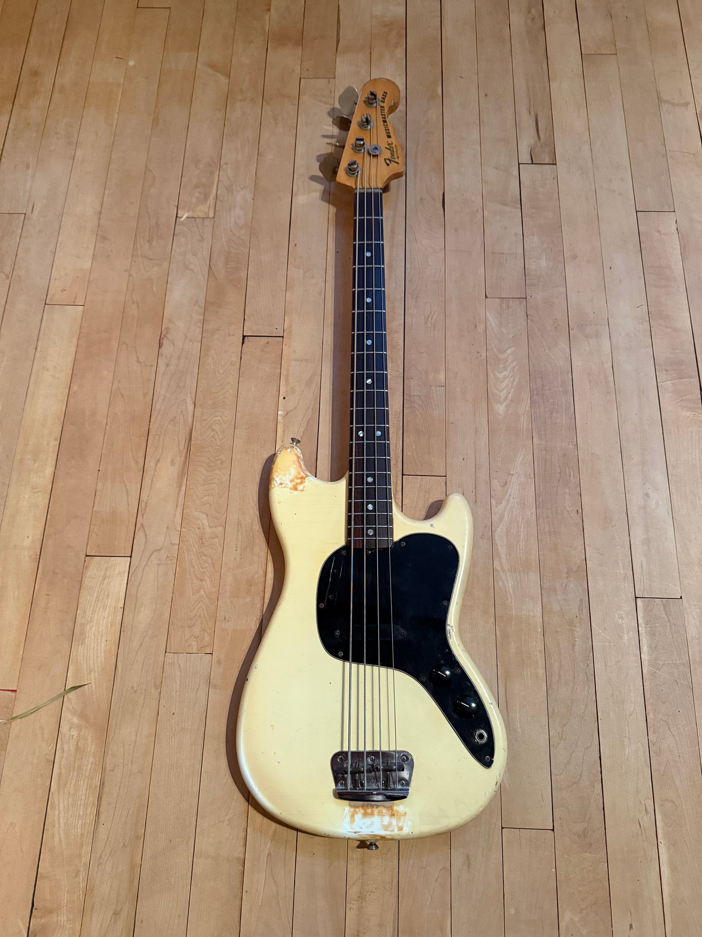 1978 Fender Musicmaster Bass Guitar Olympic White - Vintage Bass Room