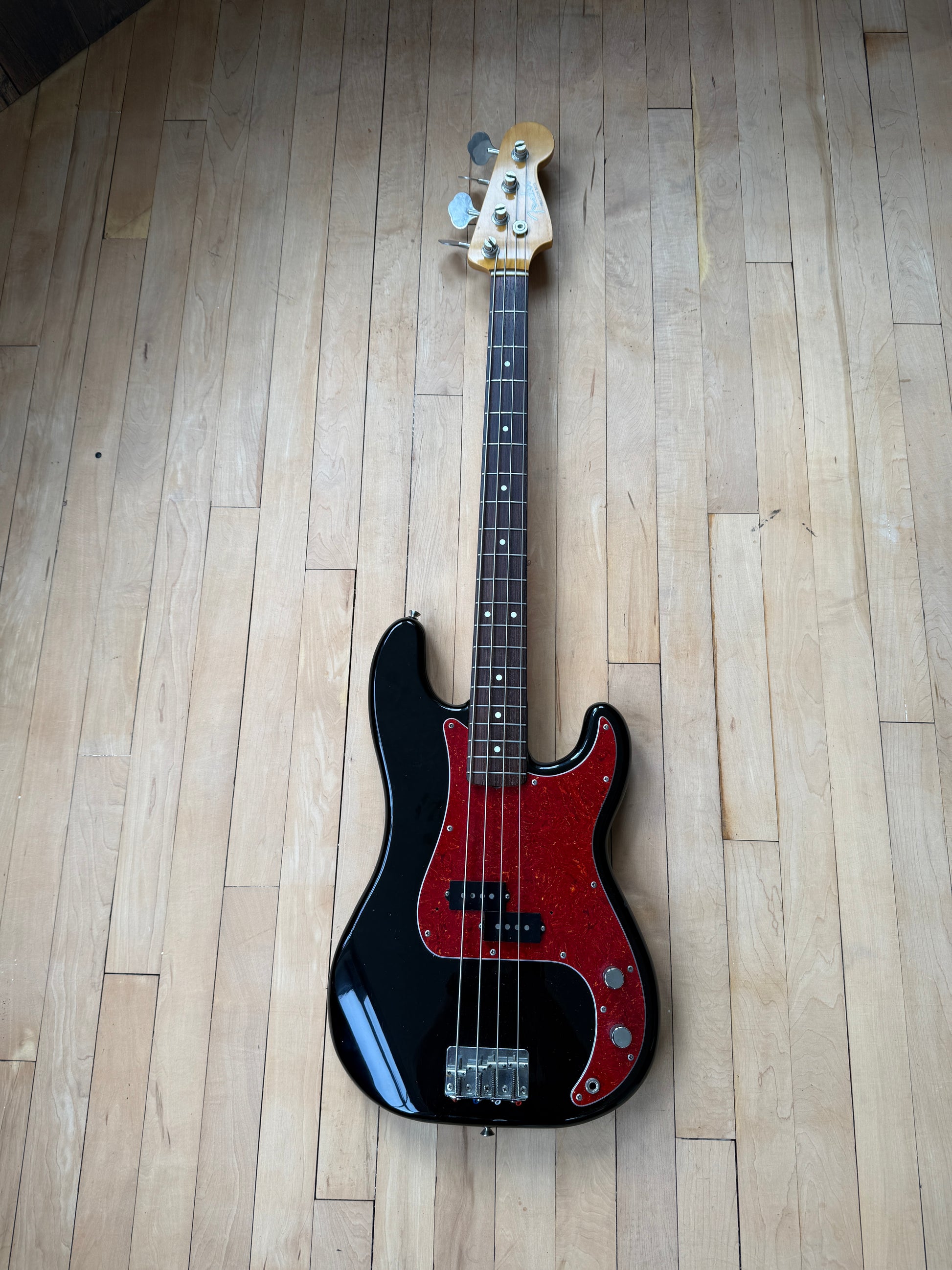 1994 Fender Japan Precision Bass Guitar Black - Vintage Bass Room