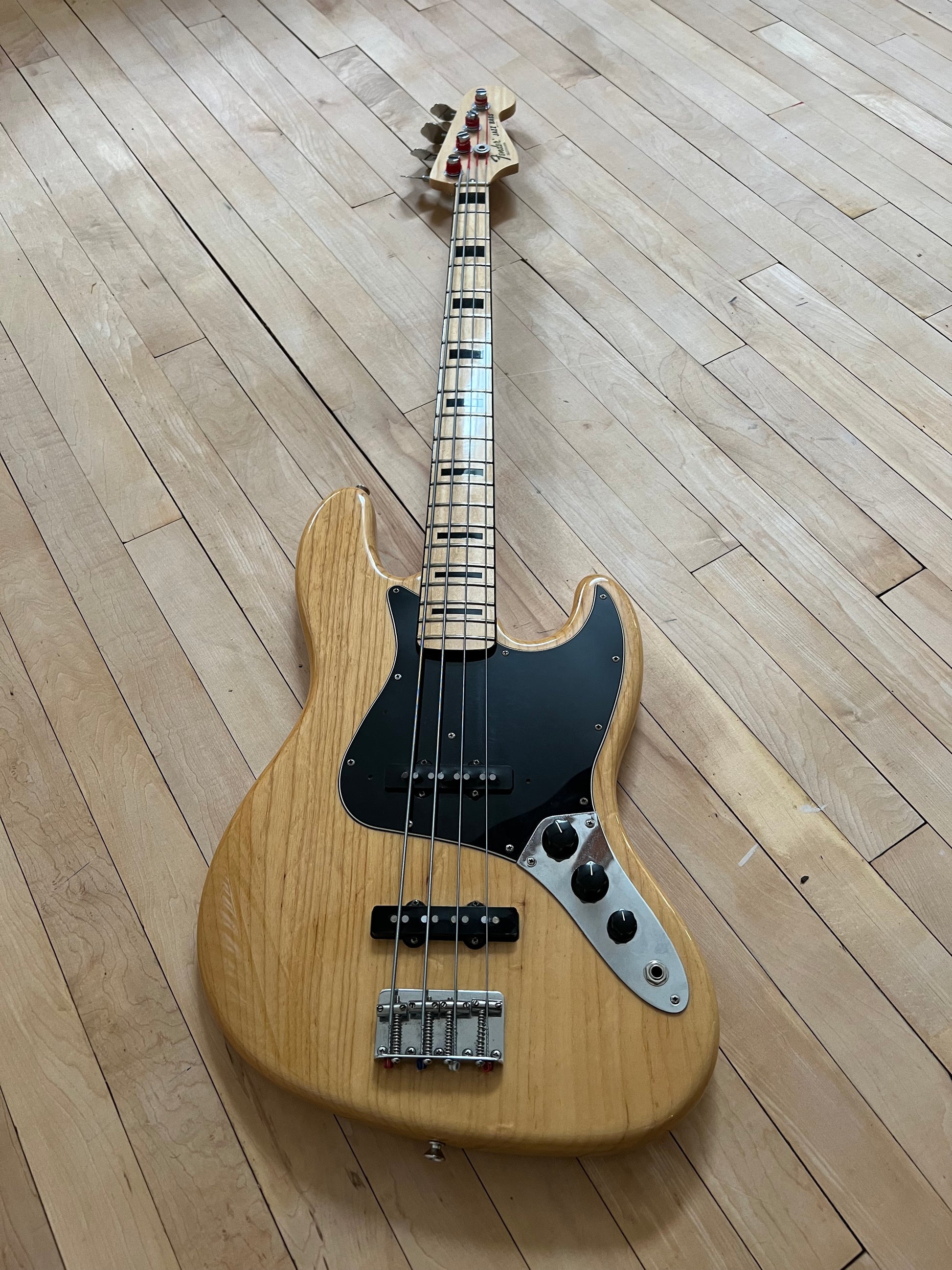 Fender AV '75 Jazz Bass Guitar Natural Finish - Vintage Bass Room