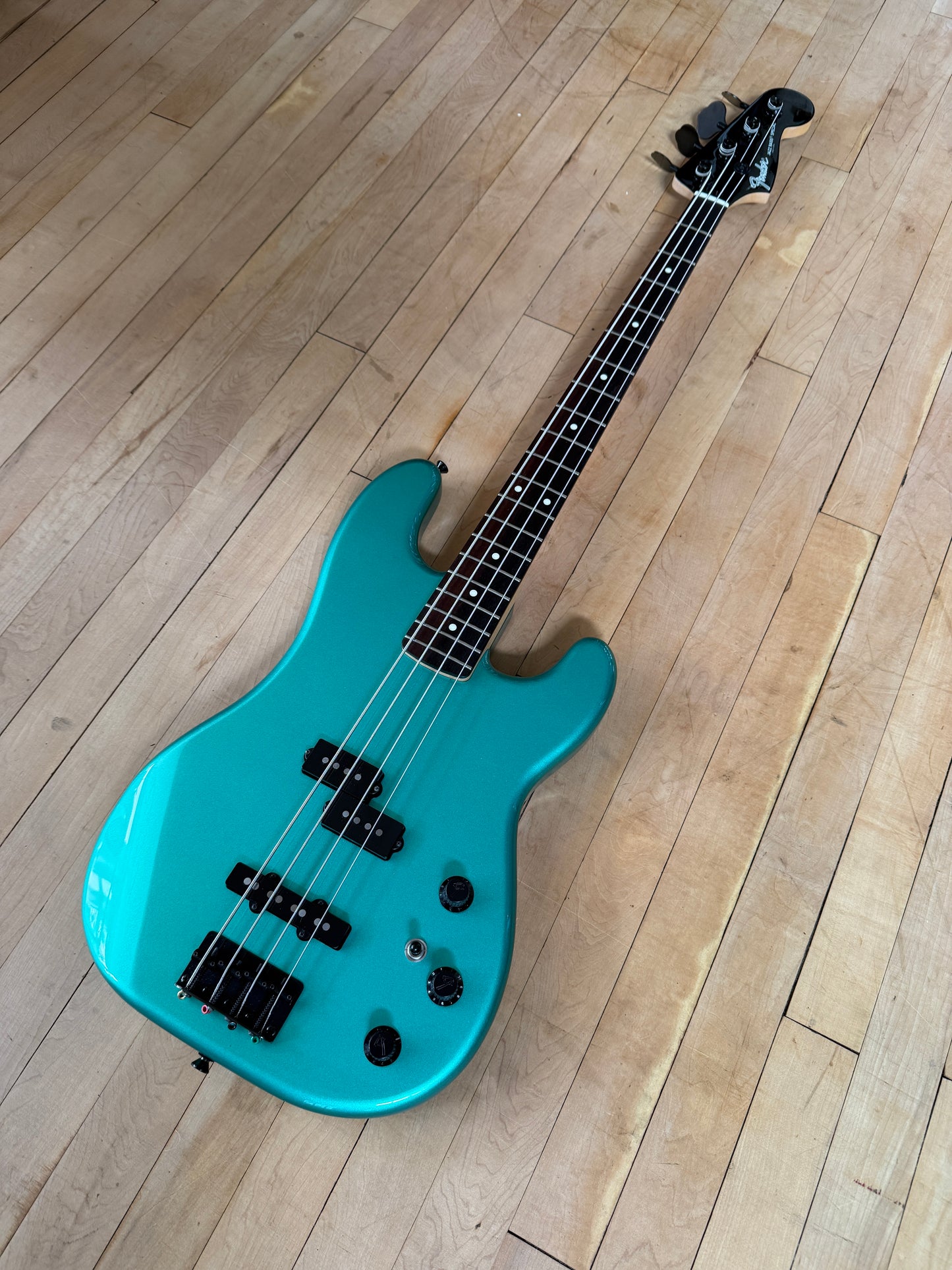 2020 Fender Jazz Bass Special Sherwood Green - Vintage Bass Room
