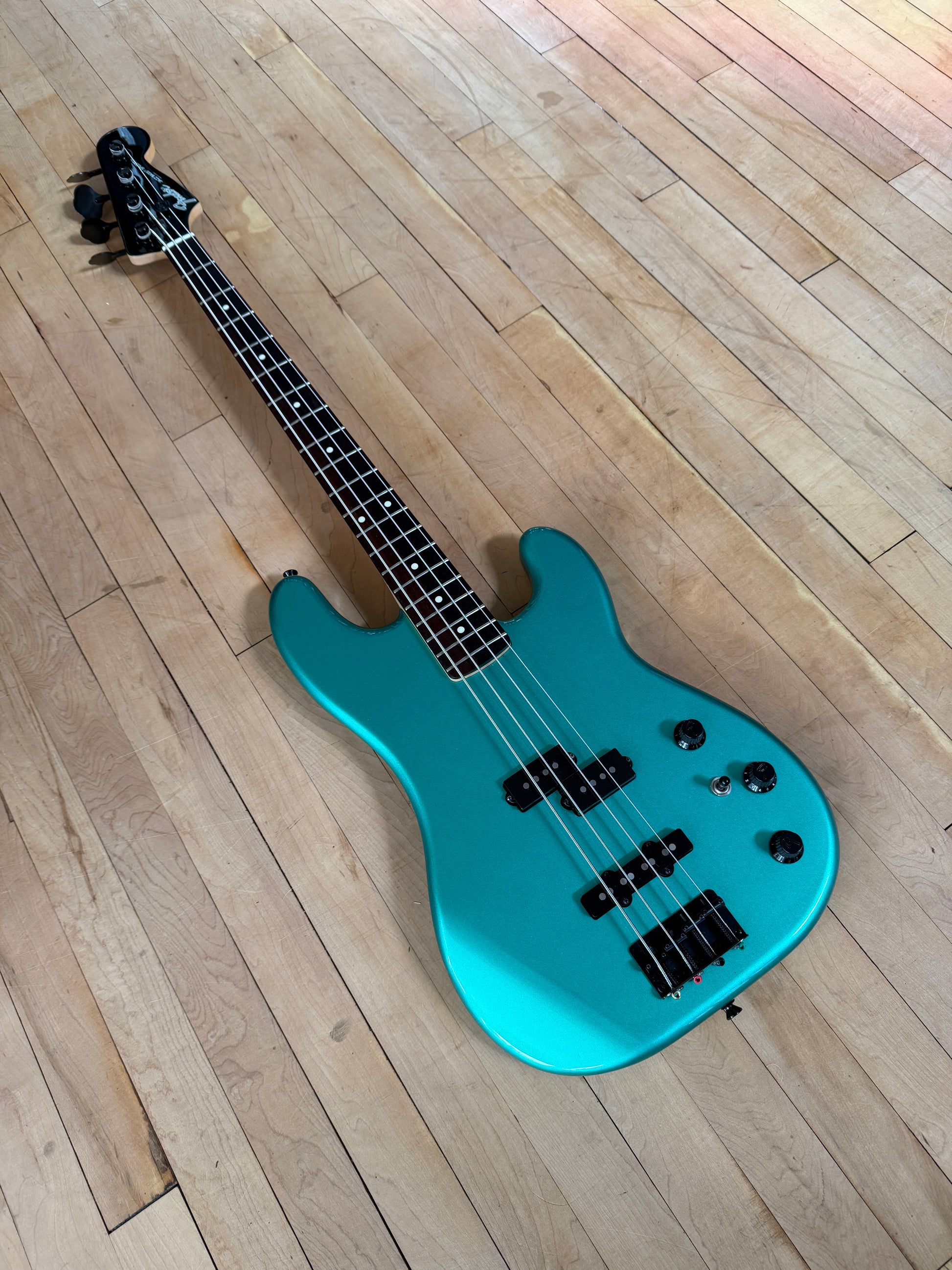 2020 Fender Jazz Bass Special Sherwood Green - Vintage Bass Room