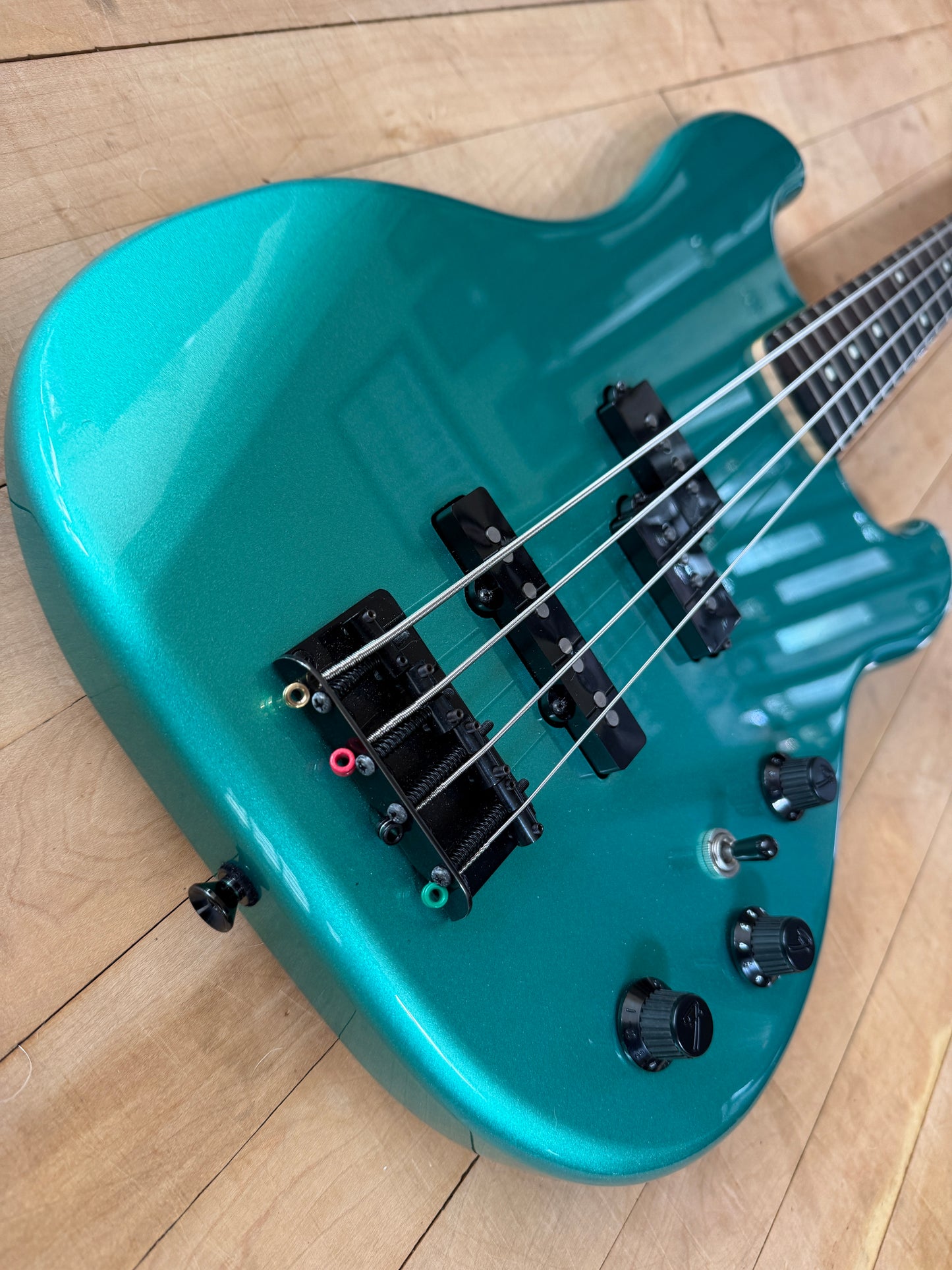 2020 Fender Jazz Bass Special Sherwood Green - Vintage Bass Room