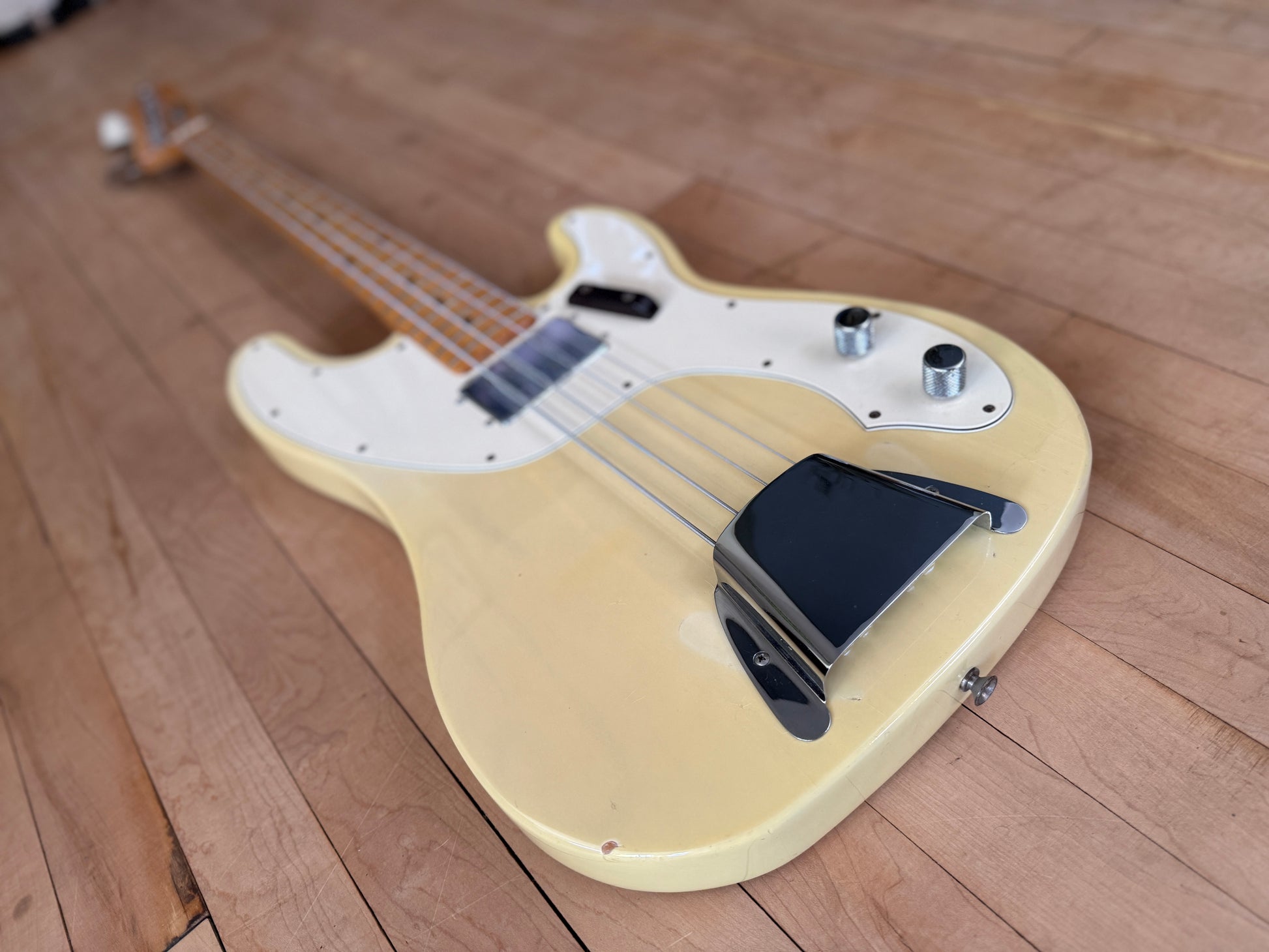 1972 Fender Telecaster Bass Guitar Blonde - Vintage Bass Room