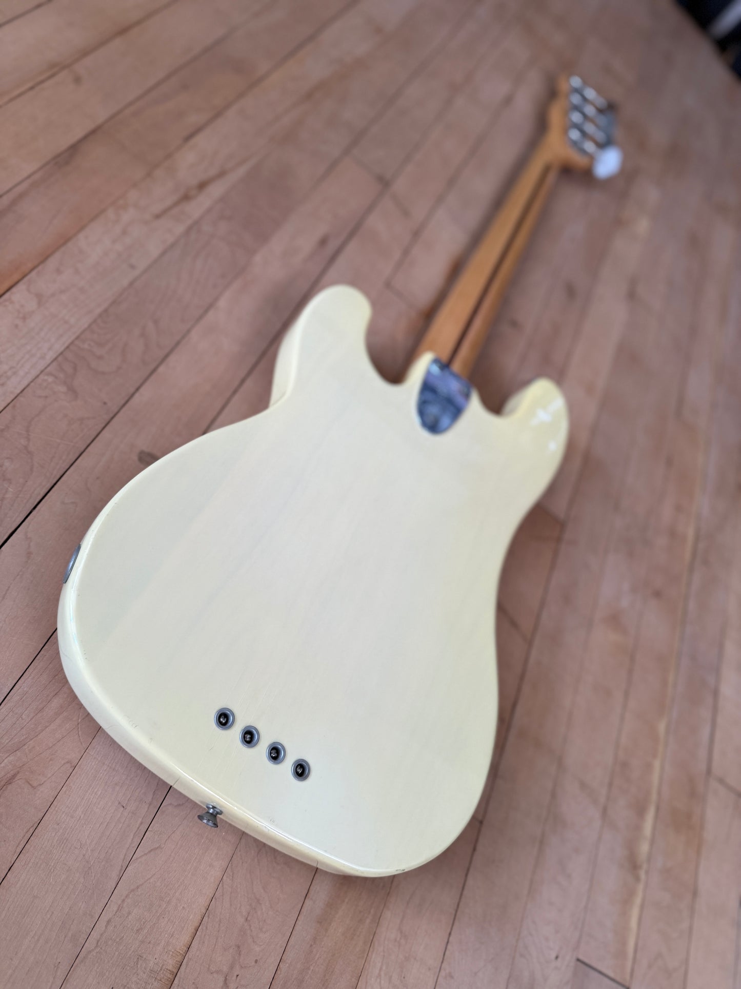 1972 Fender Telecaster Bass Guitar Blonde - Vintage Bass Room