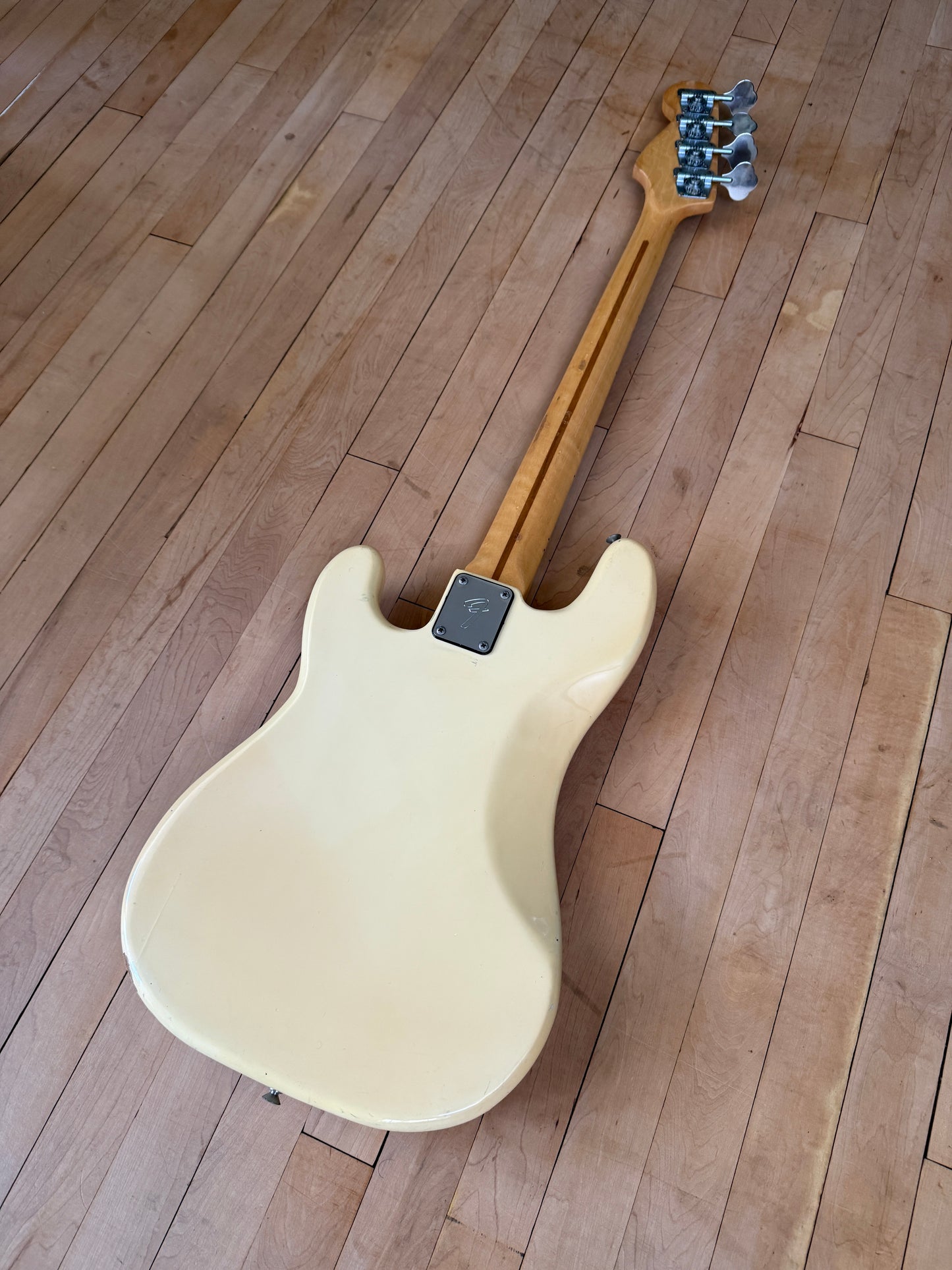 1978 Fender Precision Fretless Bass Guitar Olympic White - Vintage Bass Room