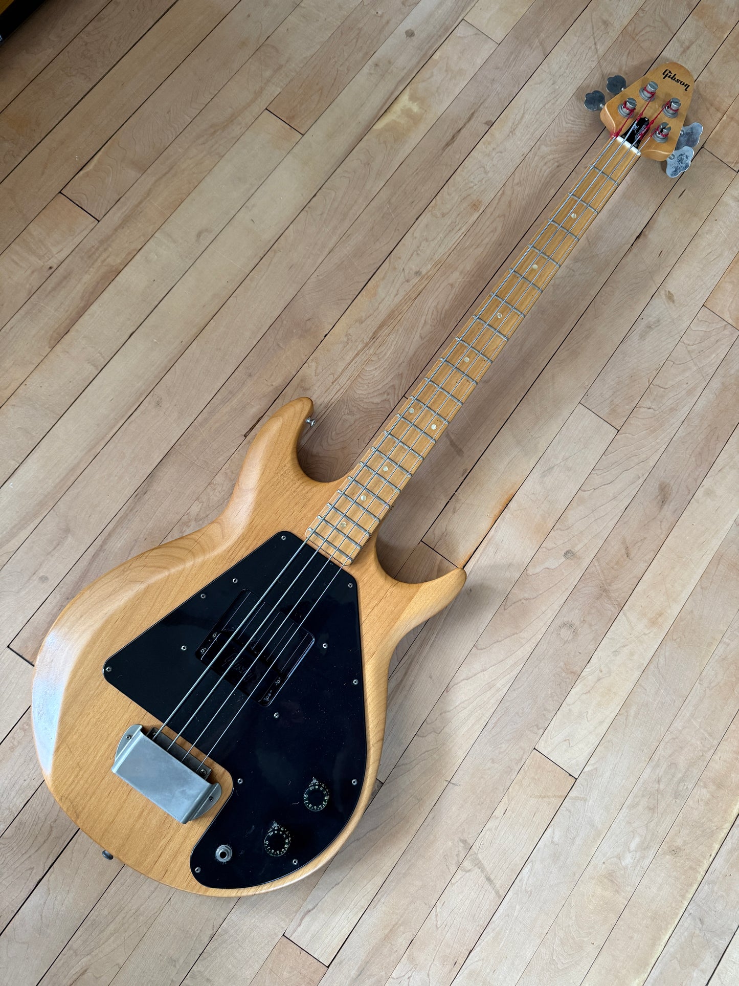 1975 Gibson Grabber Bass Guitar Natural Alder - Vintage Bass Room