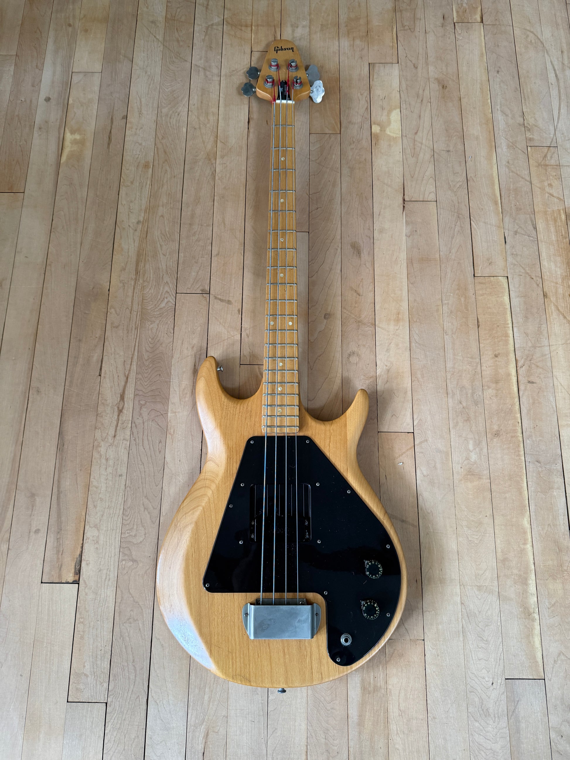 1975 Gibson Grabber Bass Guitar Natural Alder - Vintage Bass Room
