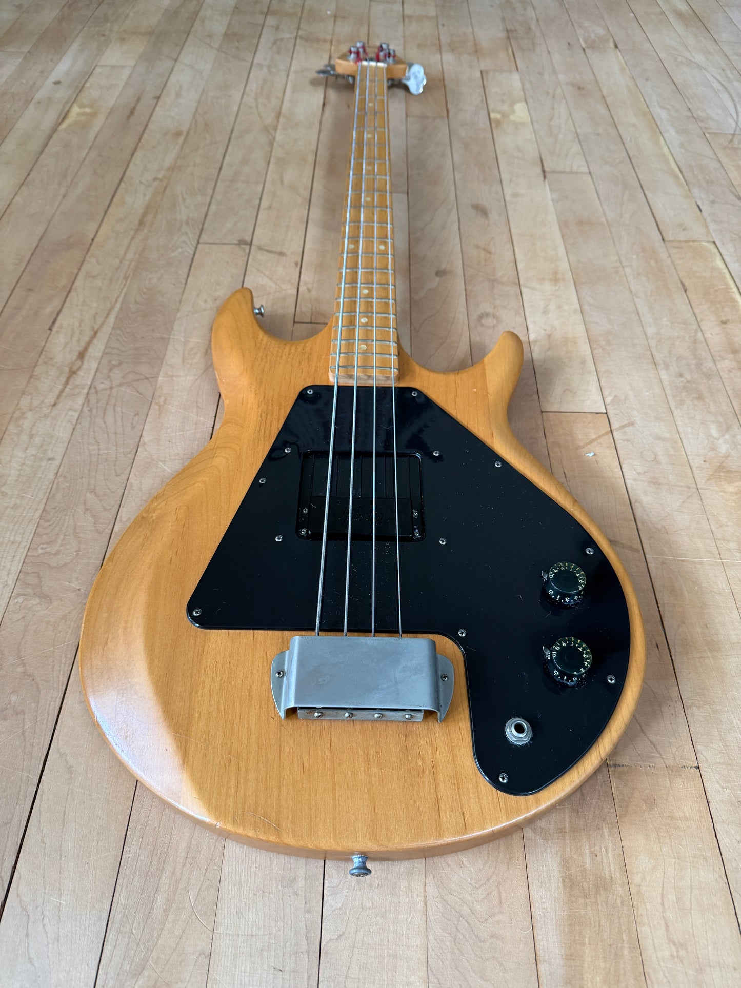 1975 Gibson Grabber Bass Guitar Natural Alder - Vintage Bass Room