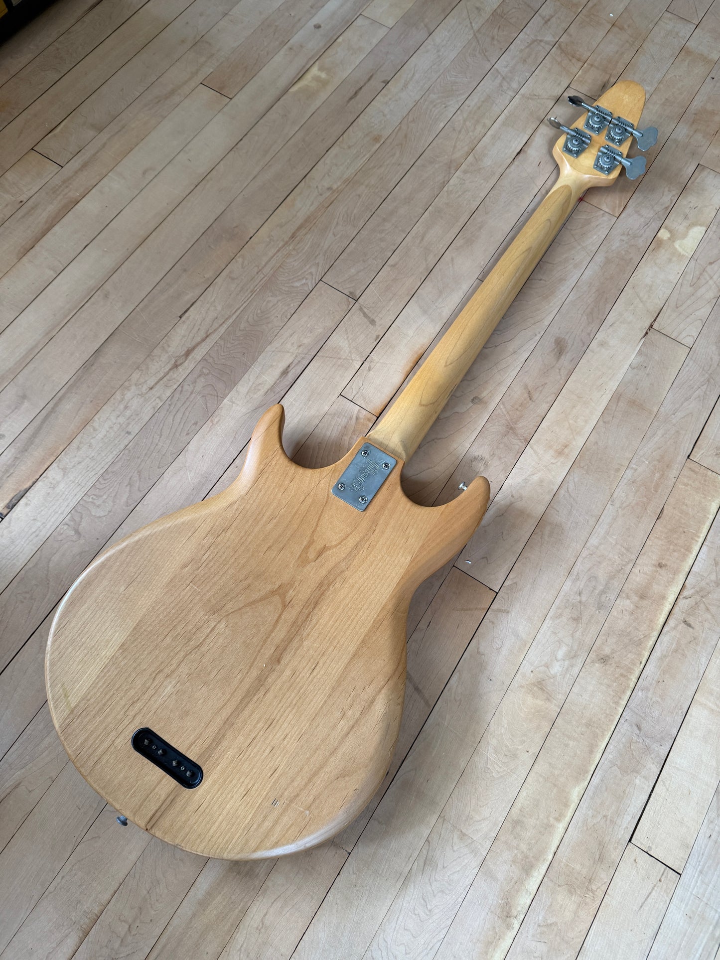 1975 Gibson Grabber Bass Guitar Natural Alder - Vintage Bass Room