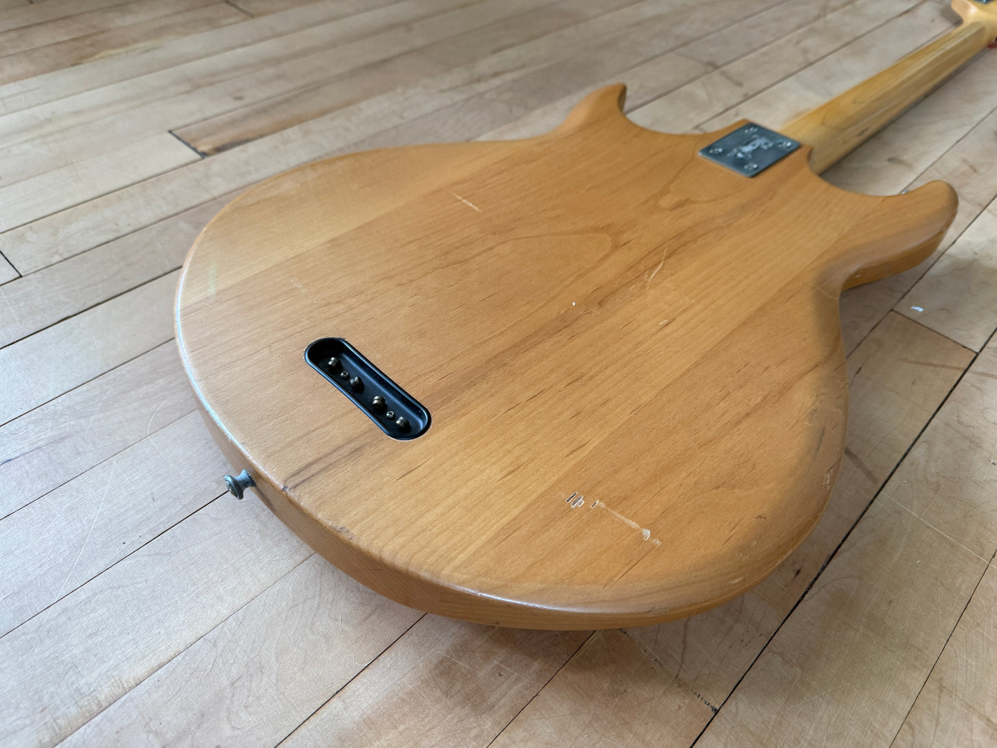 1975 Gibson Grabber Bass Guitar Natural Alder - Vintage Bass Room