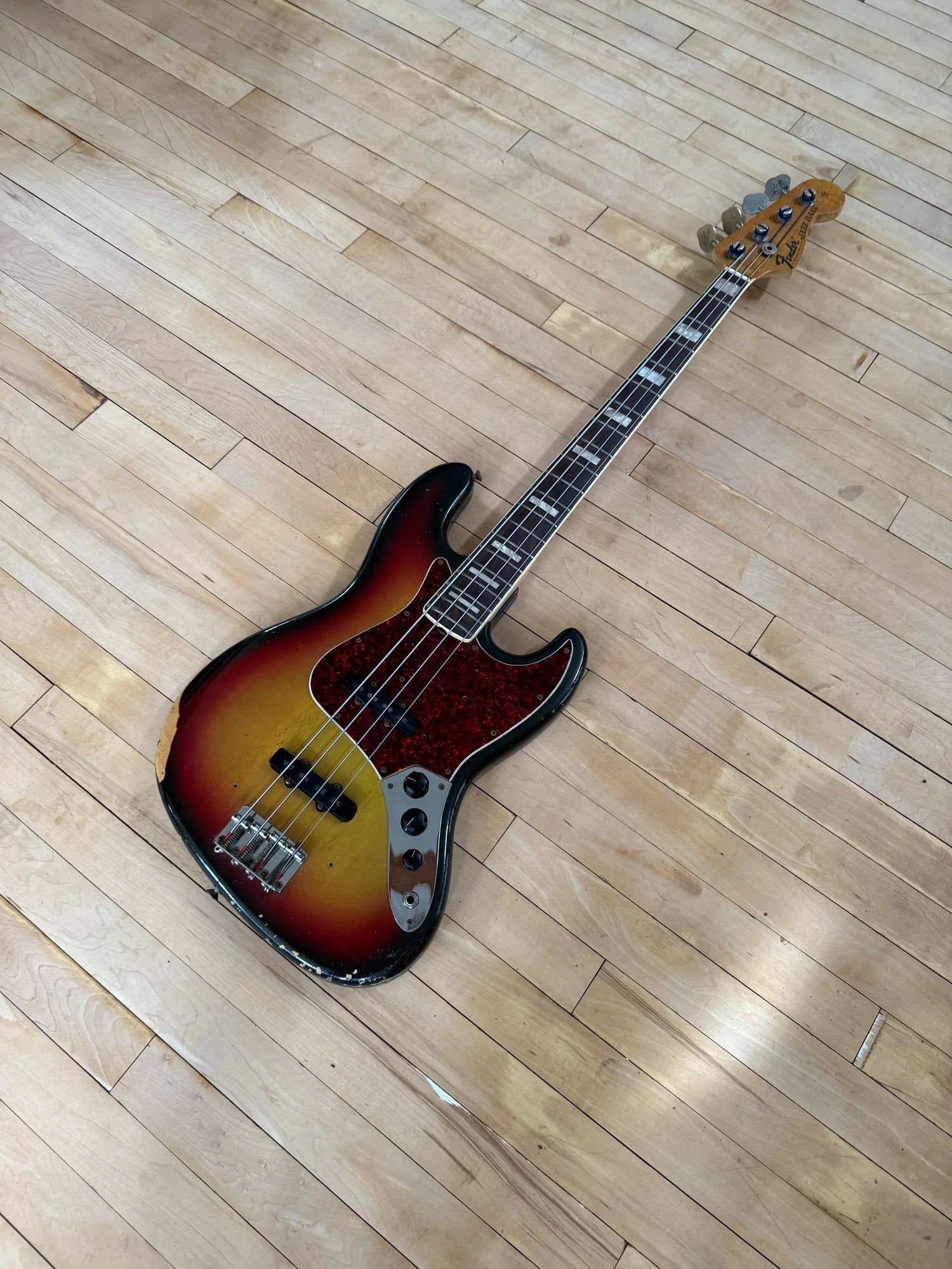 1972 Fender Jazz Bass Guitar Sunburst - Vintage Bass Room