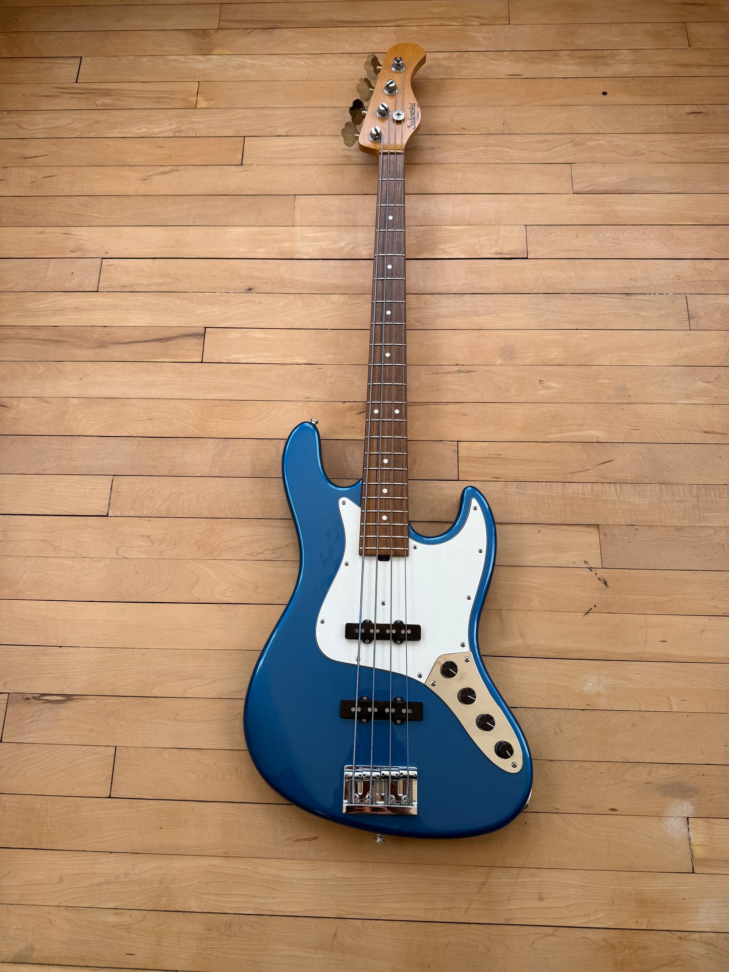 2005 Sadowsky Metroline Jazz Bass Lake Placid Blue - Vintage Bass Room