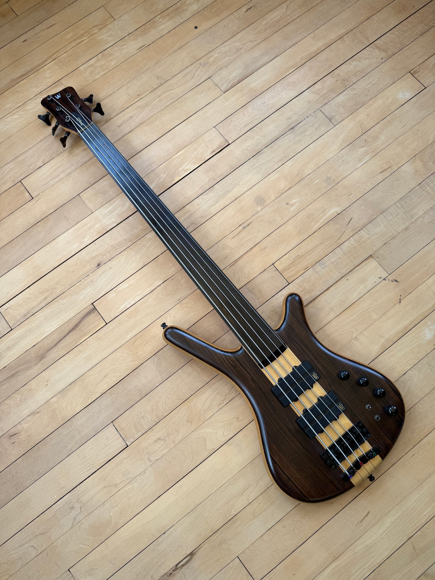 2010 Warwick Corvette NT Ltd 5 String Fretless Bass - Vintage Bass Room