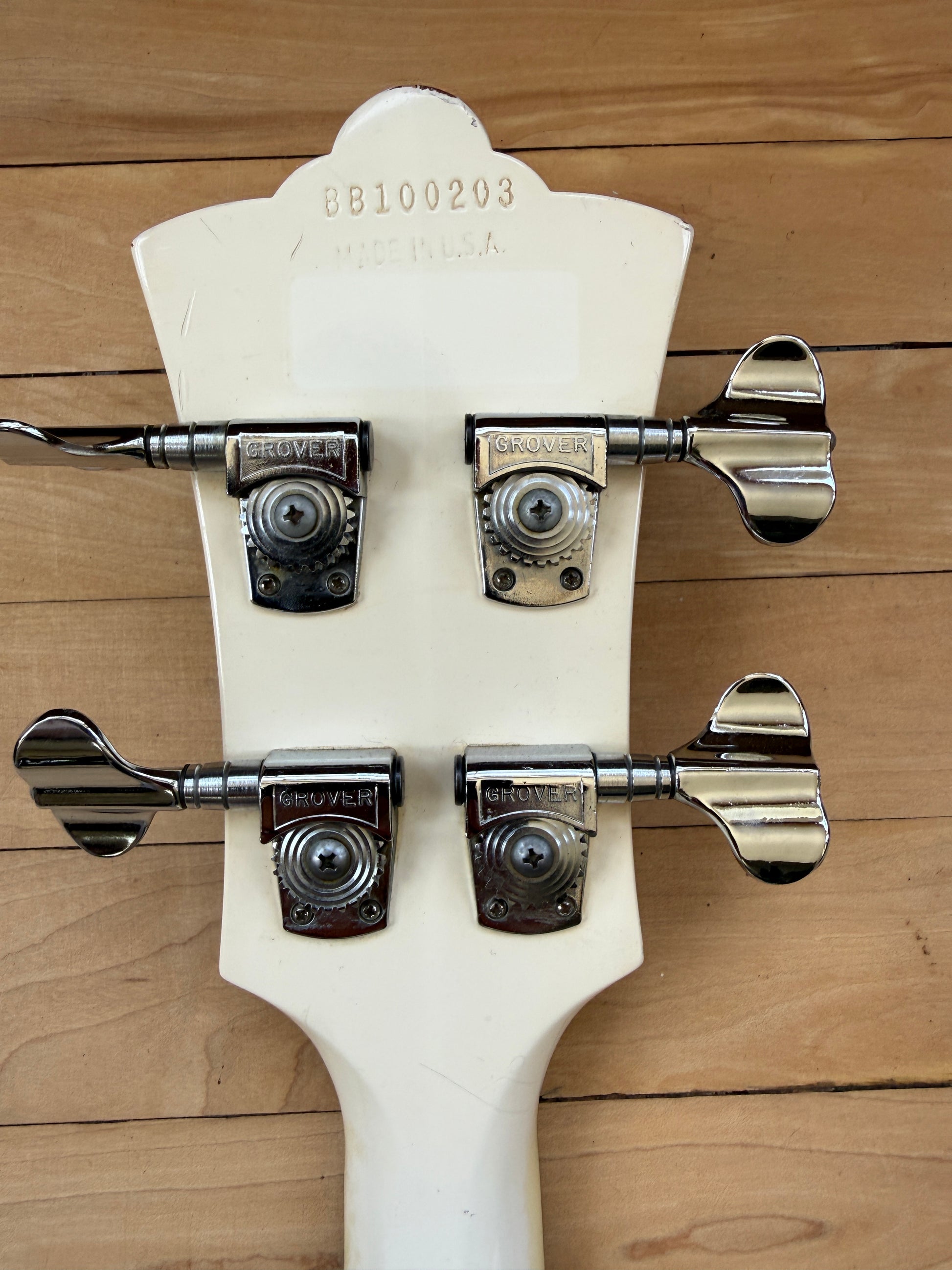 1978 Guild B301 Bass Guitar White - Vintage Bass Room
