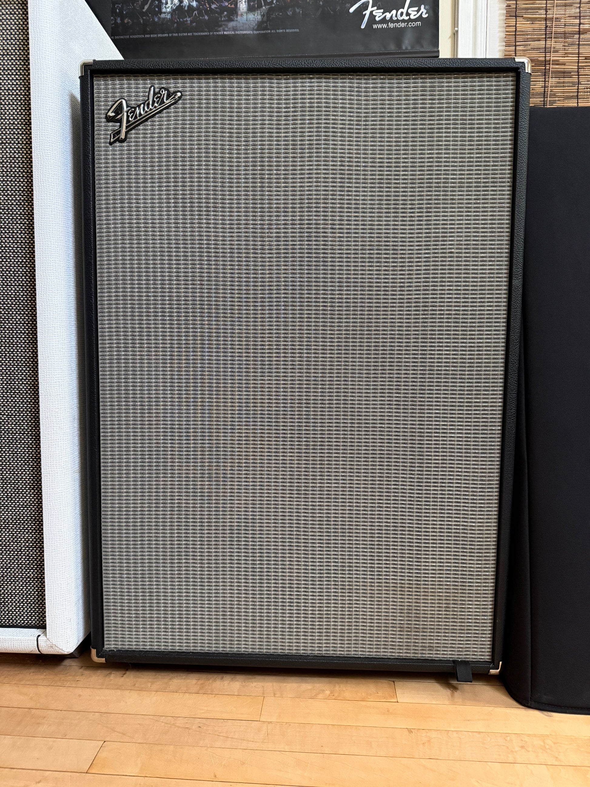 Fender Bassman 6x10 NEO Bass Cabinet - Vintage Bass Room