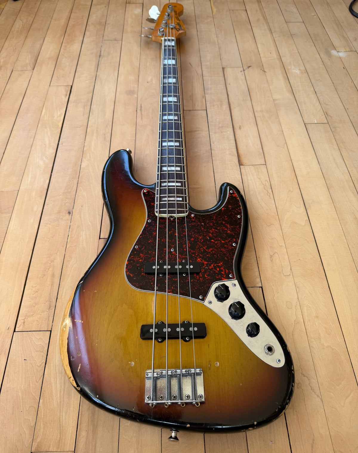1971 Fender Jazz Bass Guitar Sunburst