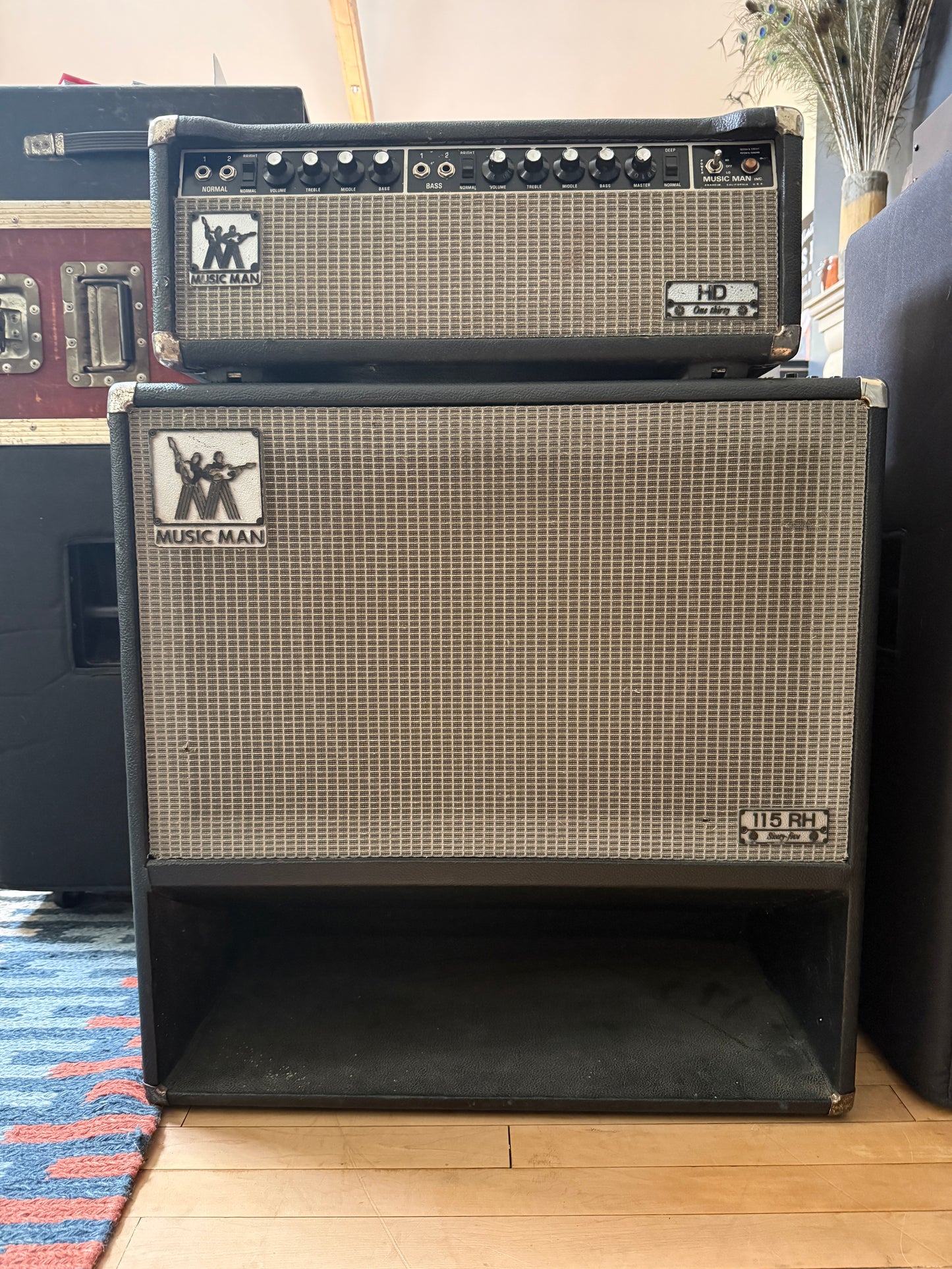 1976 Musicman HD130 Bass Amp & 115RH Cabinet