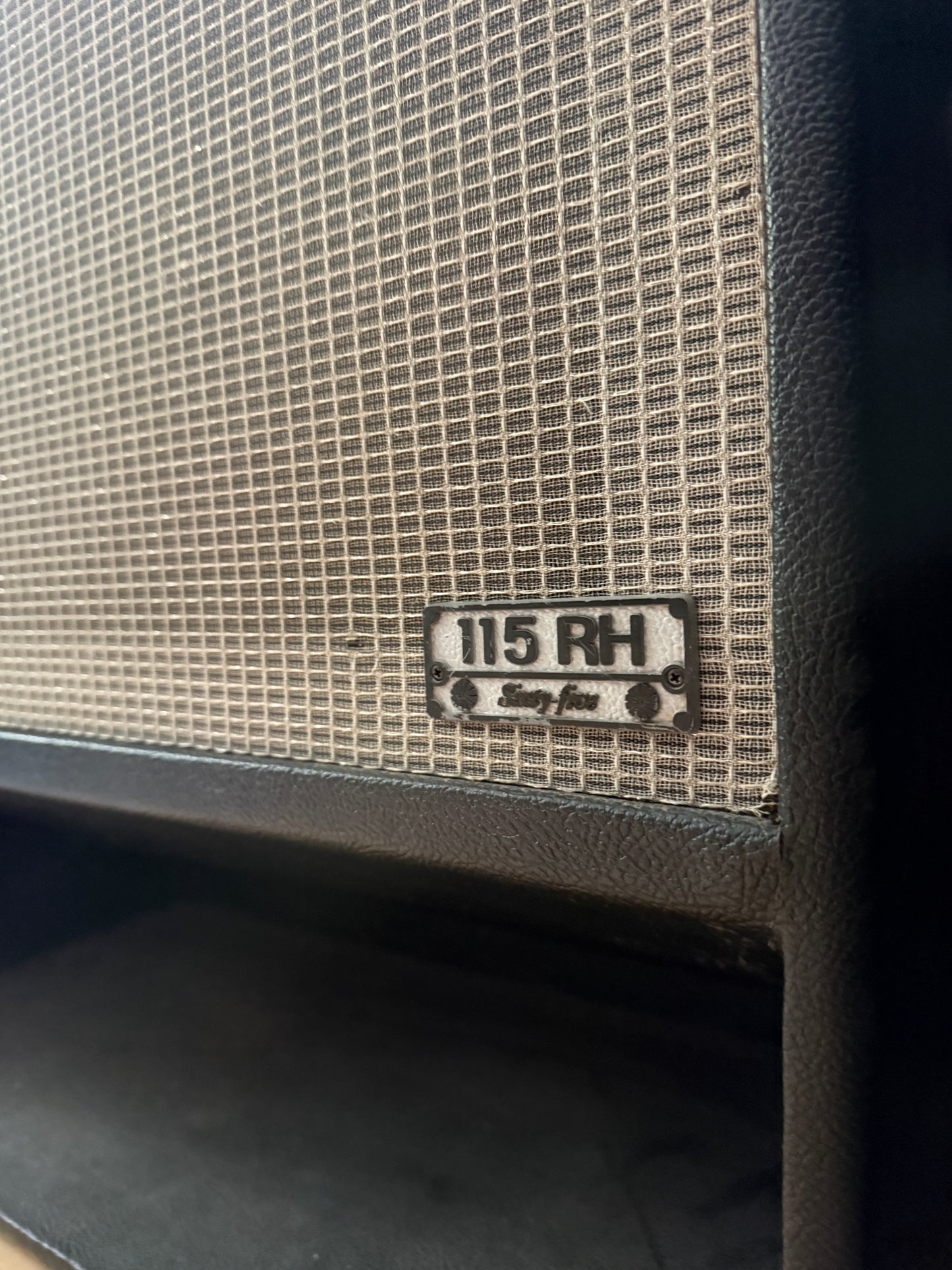 1976 Musicman HD130 Bass Amp & 115RH Cabinet