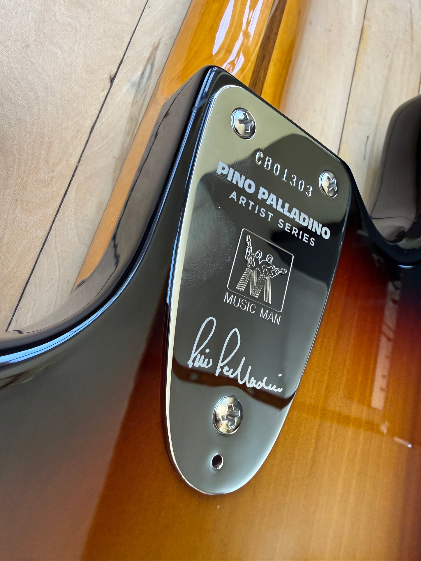 2025 Musician Pino Palladino Artist Stingray Bass Guitar Sunburst