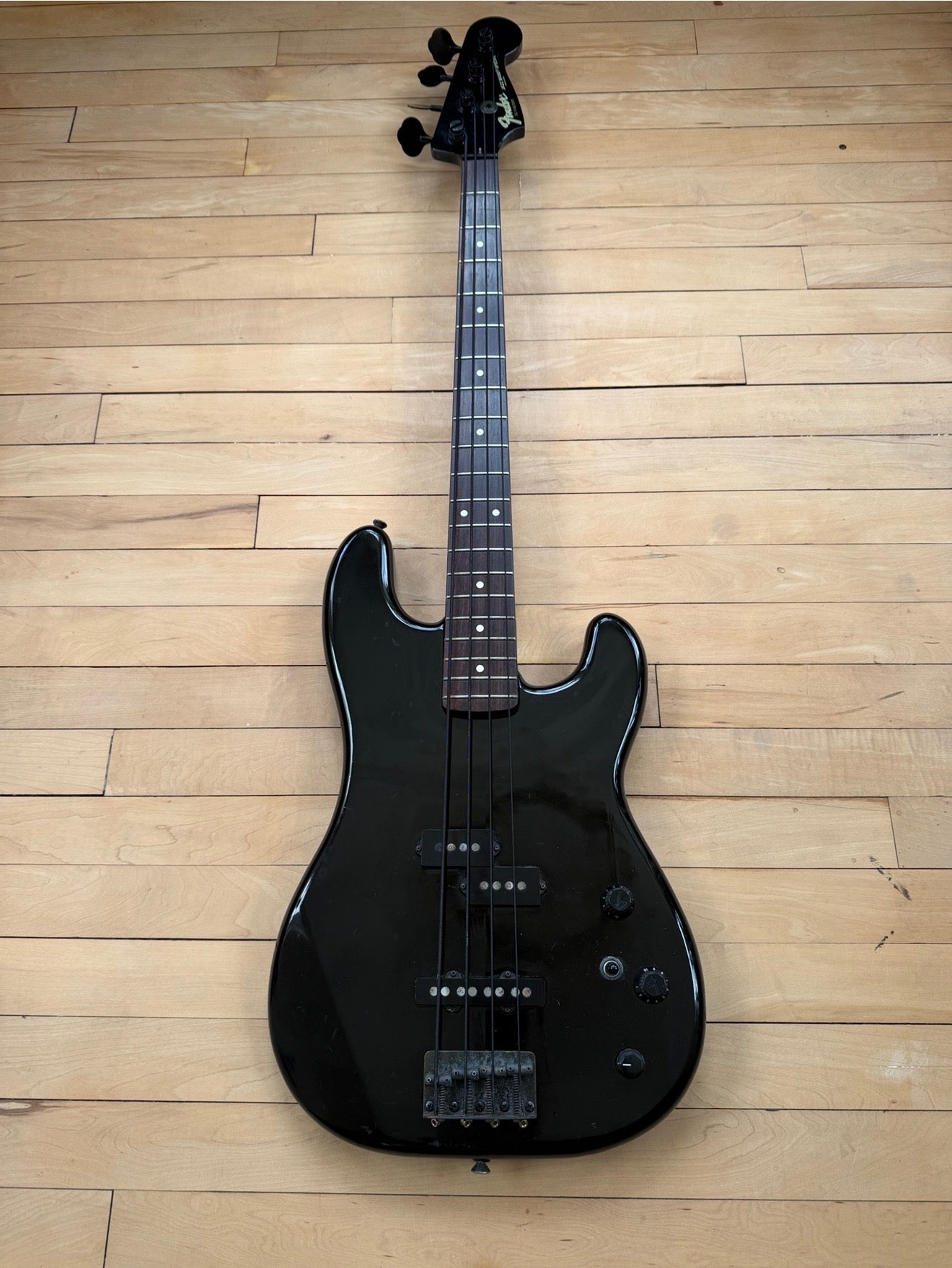1986 Fender Jazz Bass Special Bass Guitar Ebony Black
