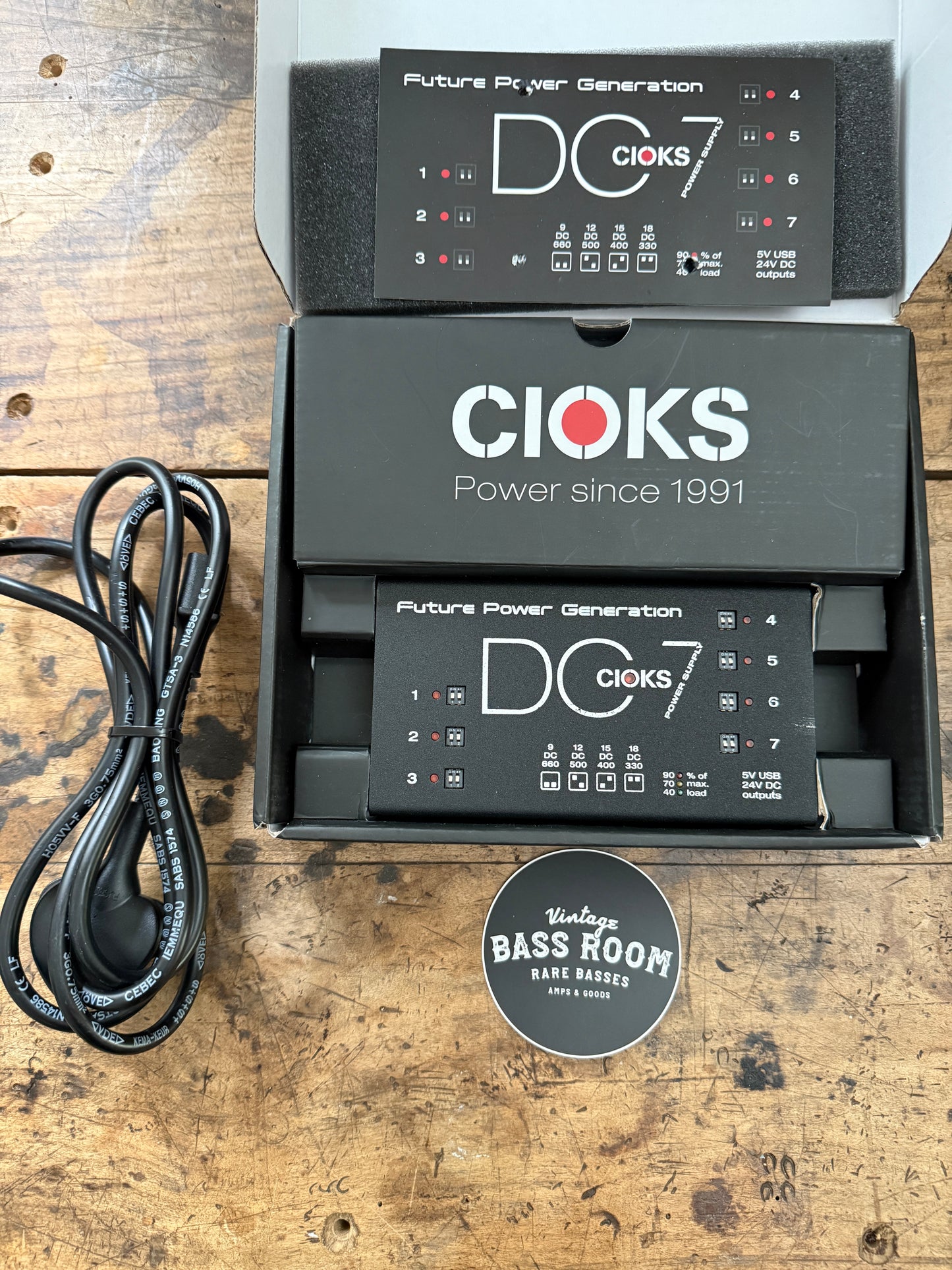 Cioks DC7 Pedalboard Power supply