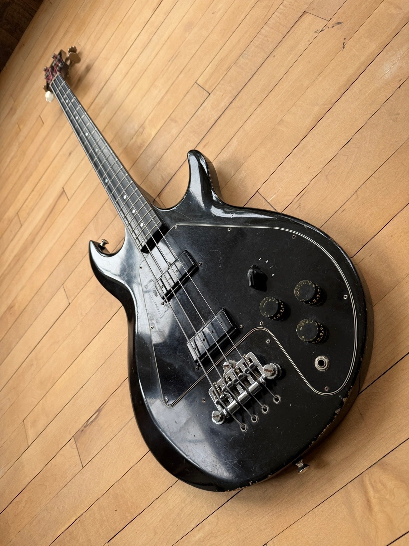 1978 Gibson Ripper Bass Guitar Ebony