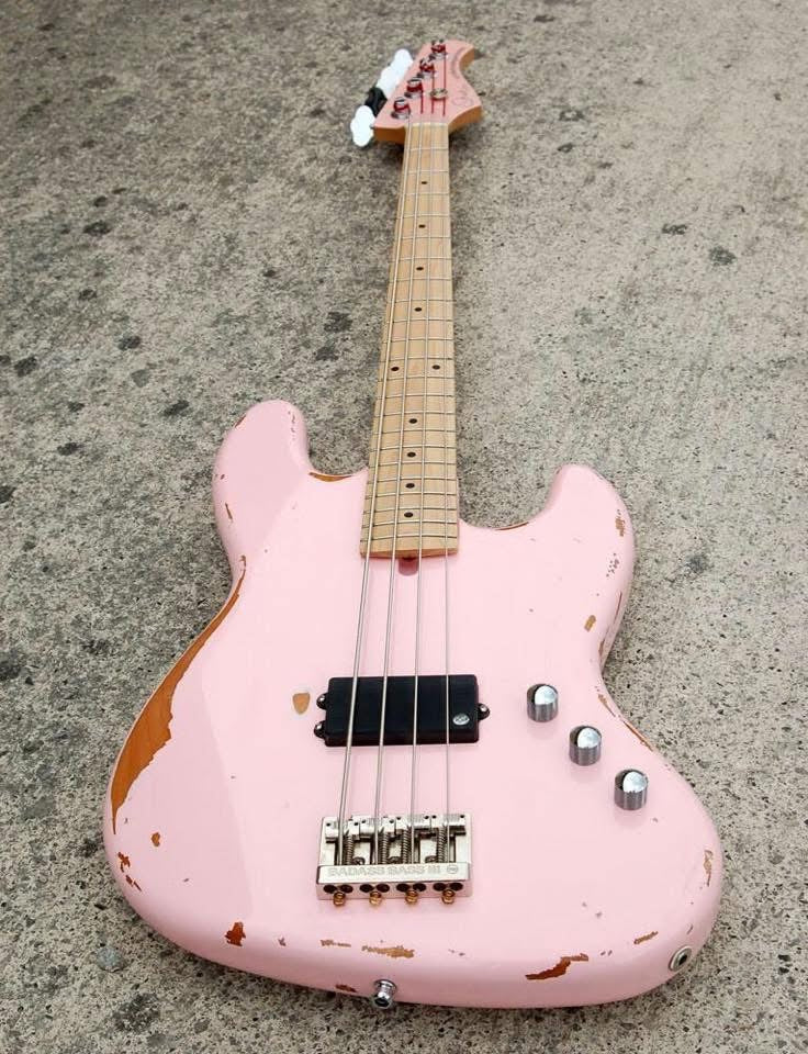 Shuker Flea Rockinfreakapotamus Bass Guitar Pink - Vintage Bass Room