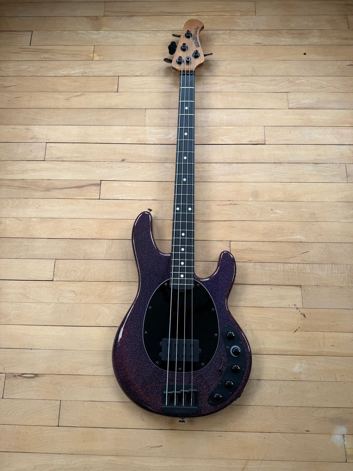 Music Man Darkray Rainbow Sparkle Bass Guitar
