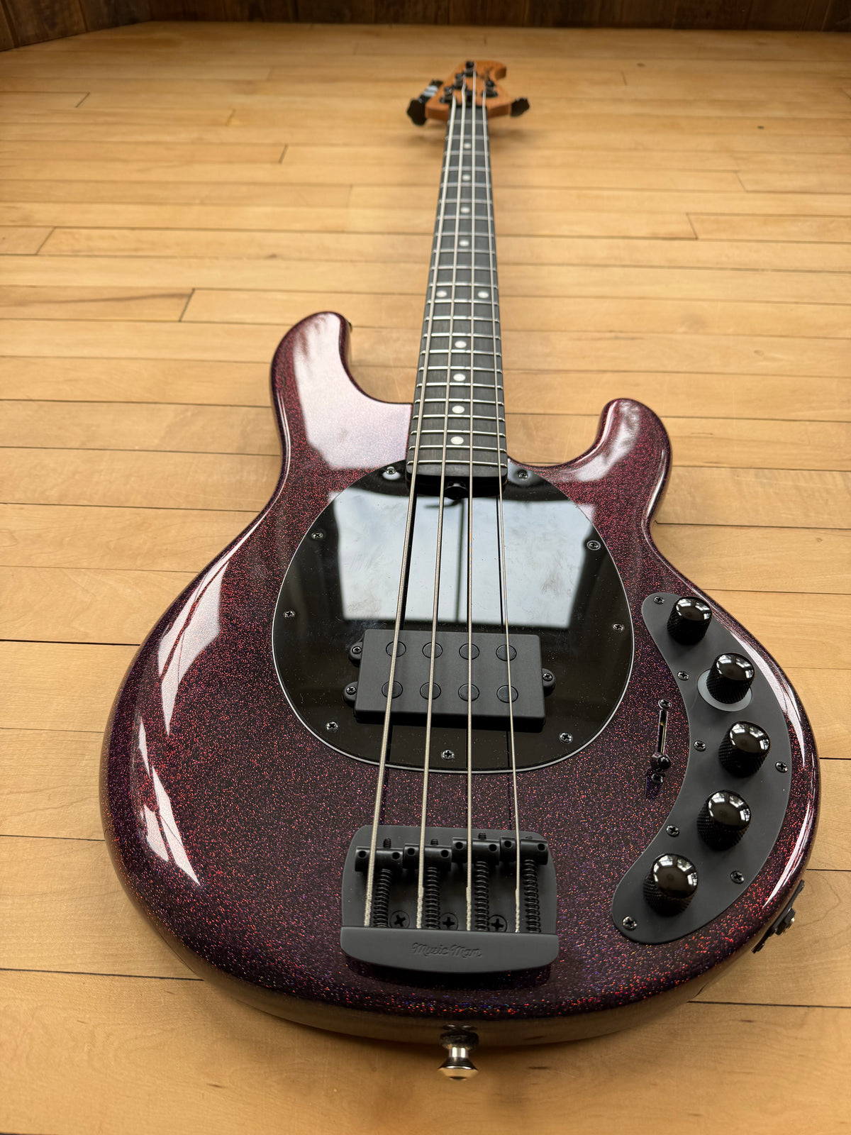 Music Man Darkray Rainbow Sparkle Bass Guitar