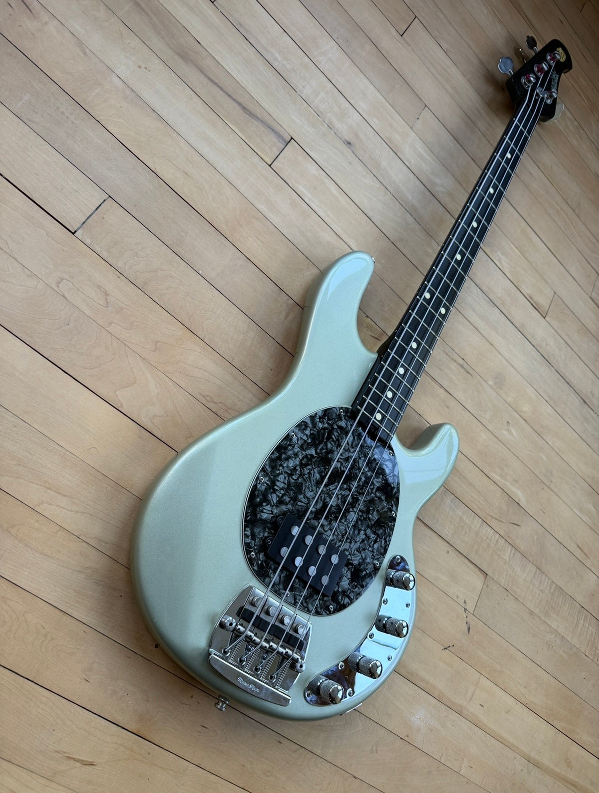 2001 NAMM 100th Anniversary Musicman Stingray Bass Guitar Inca Silver Ltd Edition