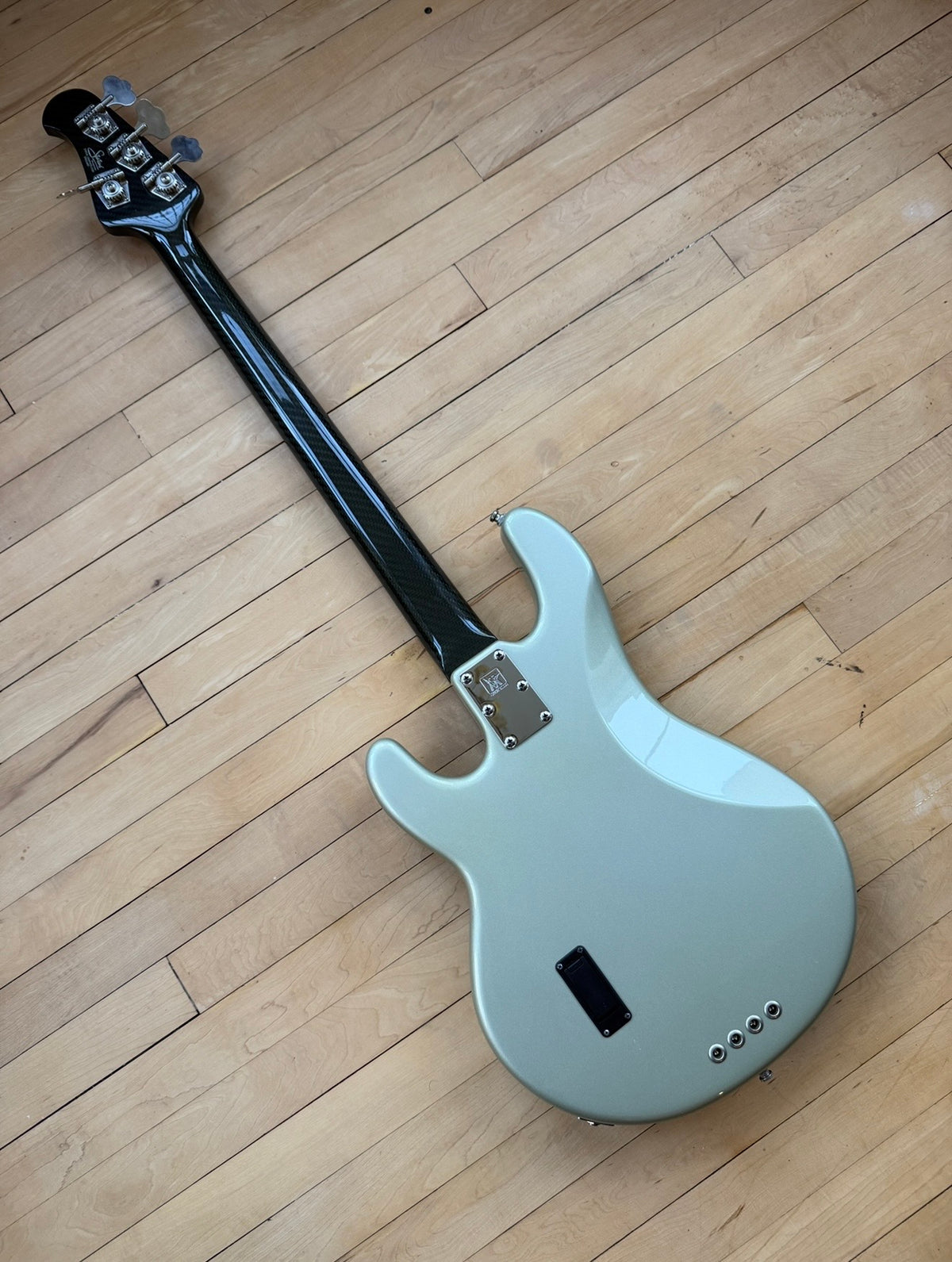 2001 NAMM 100th Anniversary Musicman Stingray Bass Guitar Inca Silver Ltd Edition