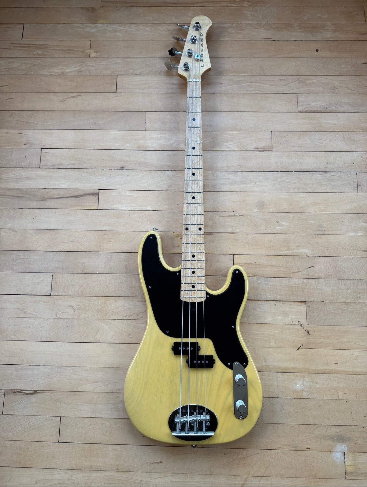 Lakland 44-51 Precision Bass Guitar Butterscotch