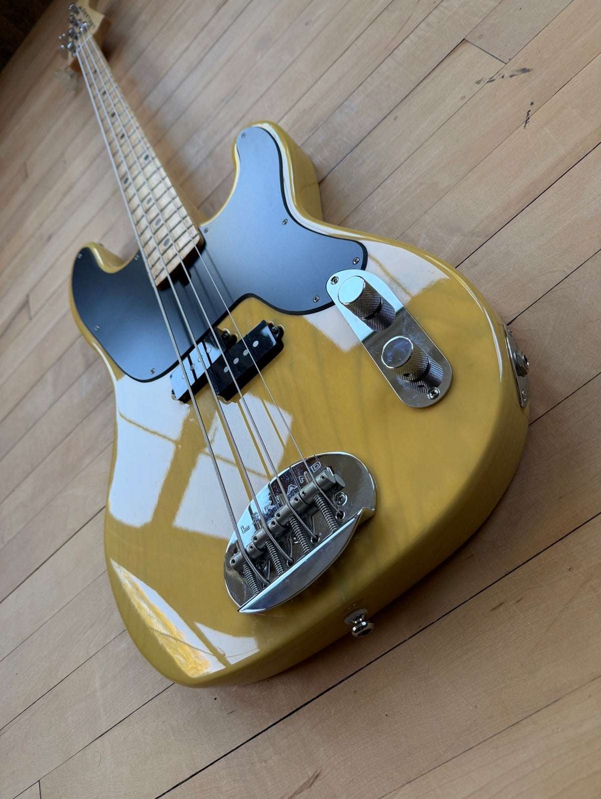 Lakland 44-51 Precision Bass Guitar Butterscotch
