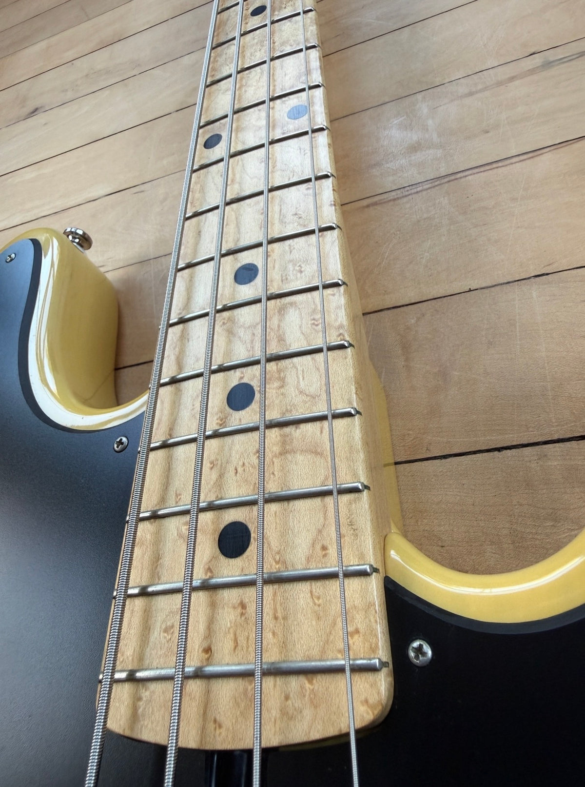 Lakland 44-51 Precision Bass Guitar Butterscotch
