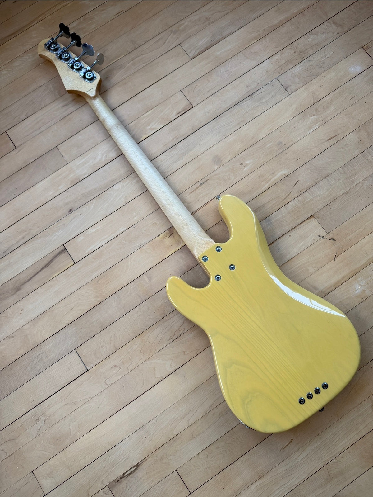 Lakland 44-51 Precision Bass Guitar Butterscotch