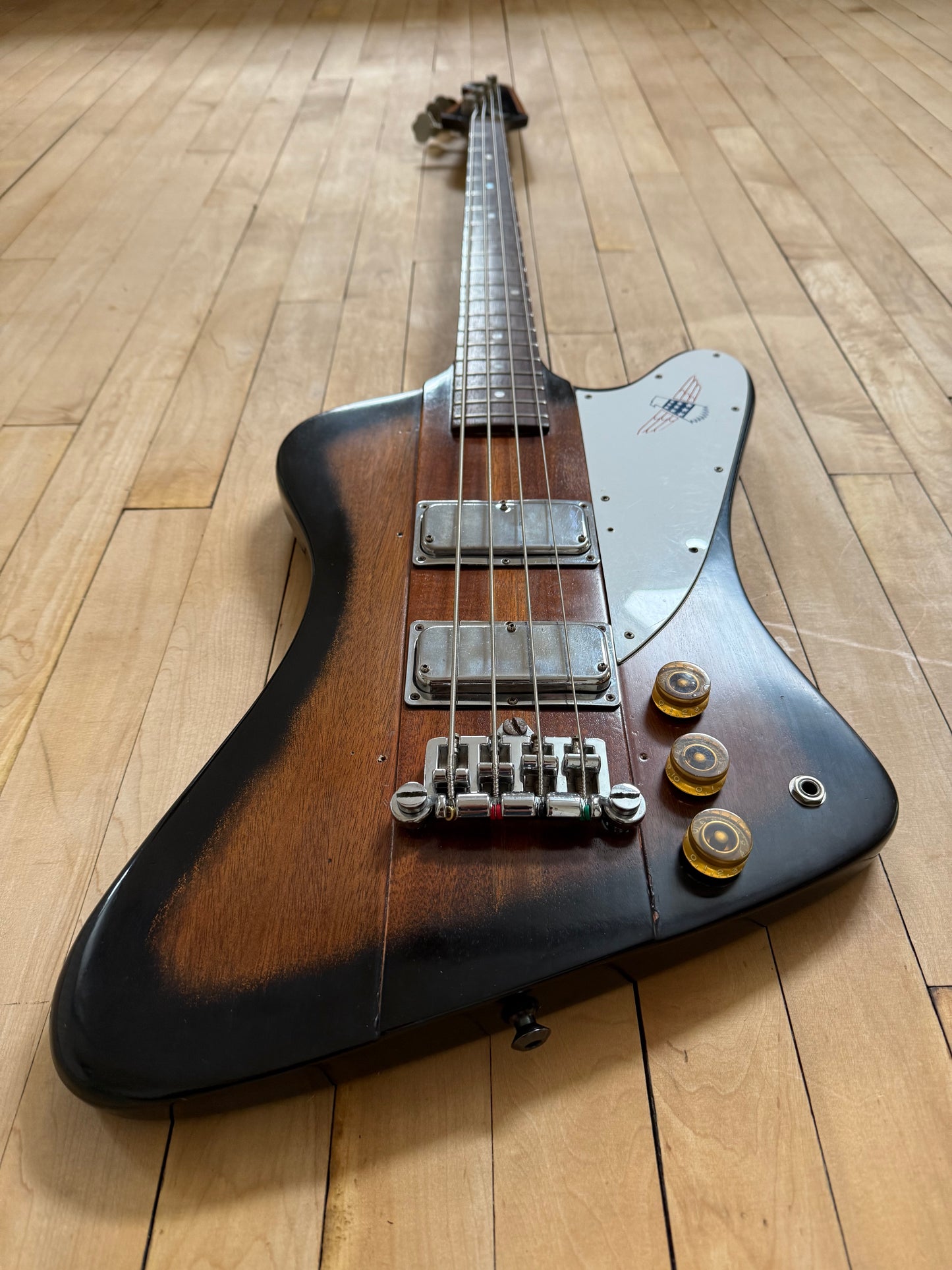 1978 Gibson Thunderbird Bicentennial Bass Guitar Burst - Vintage Bass Room