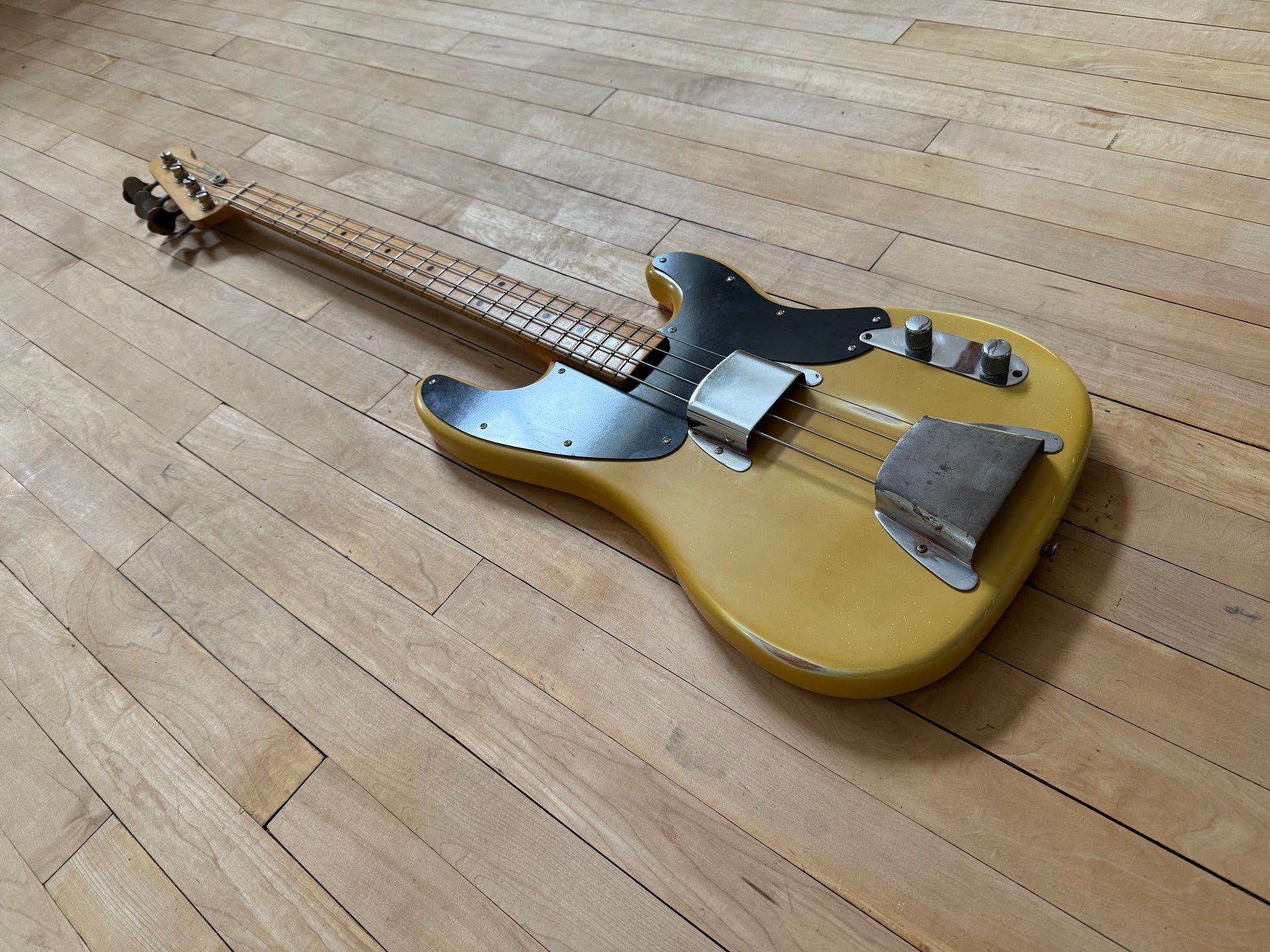 1969 Fender Telecaster Bass Guitar Blonde / Butterscotch Refinish - Vintage Bass Room