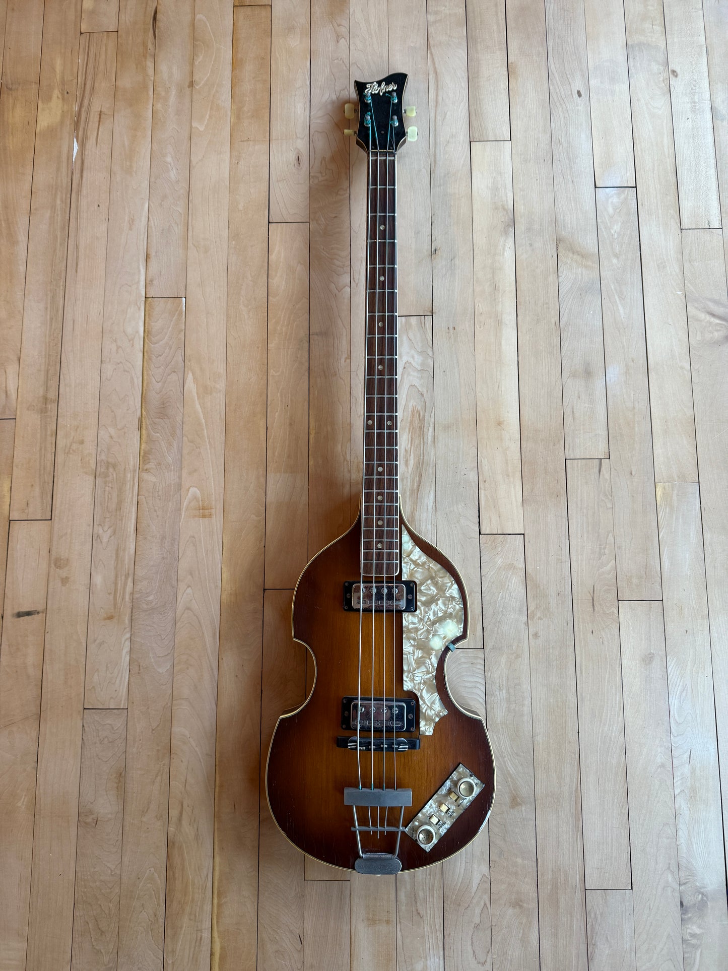 1964 Hofner 500/1 Violin Bass Guitar - Vintage Bass Room
