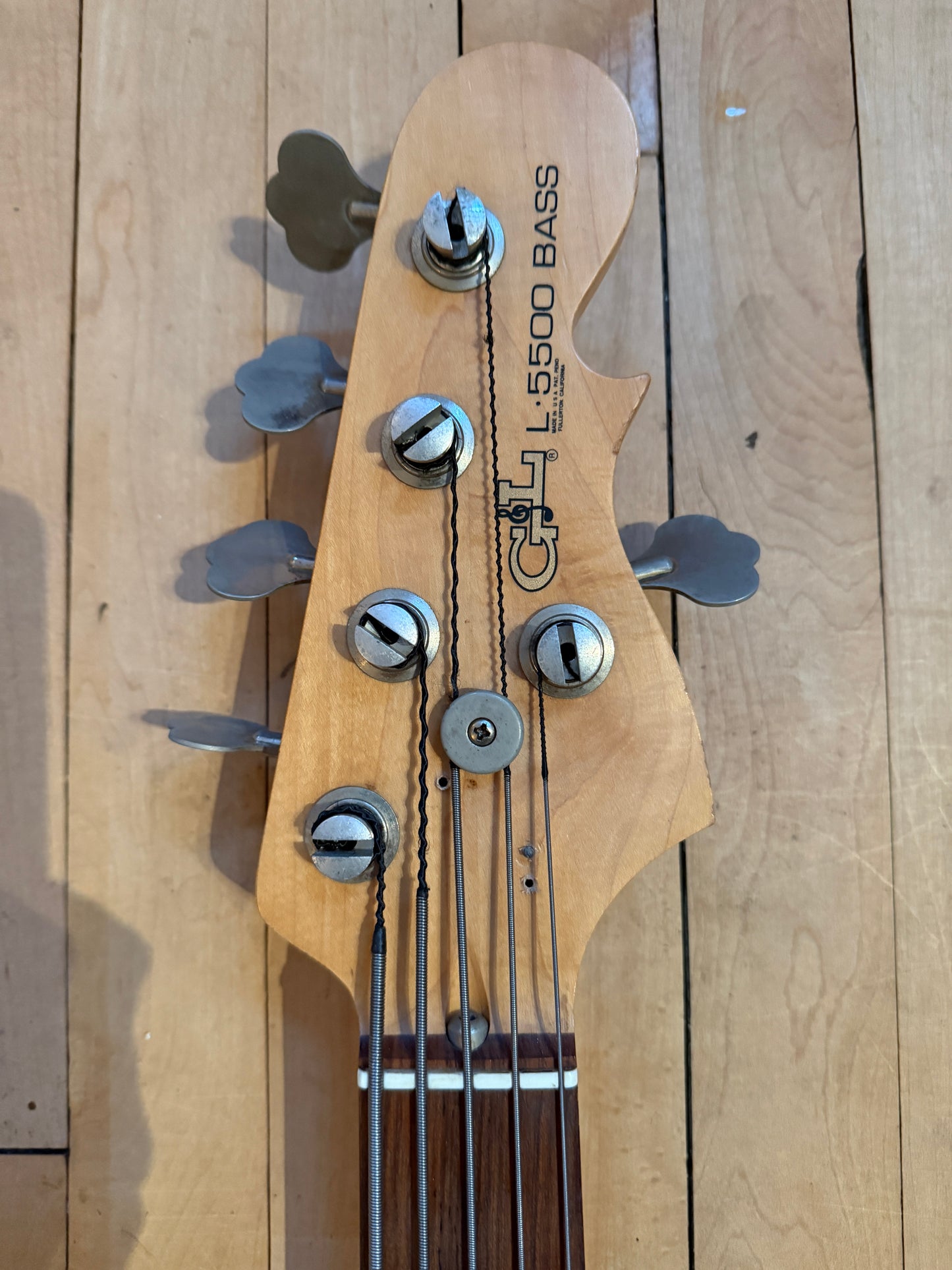 G&L 5500 Bass Guitar in Honeyburst - Vintage Bass Room