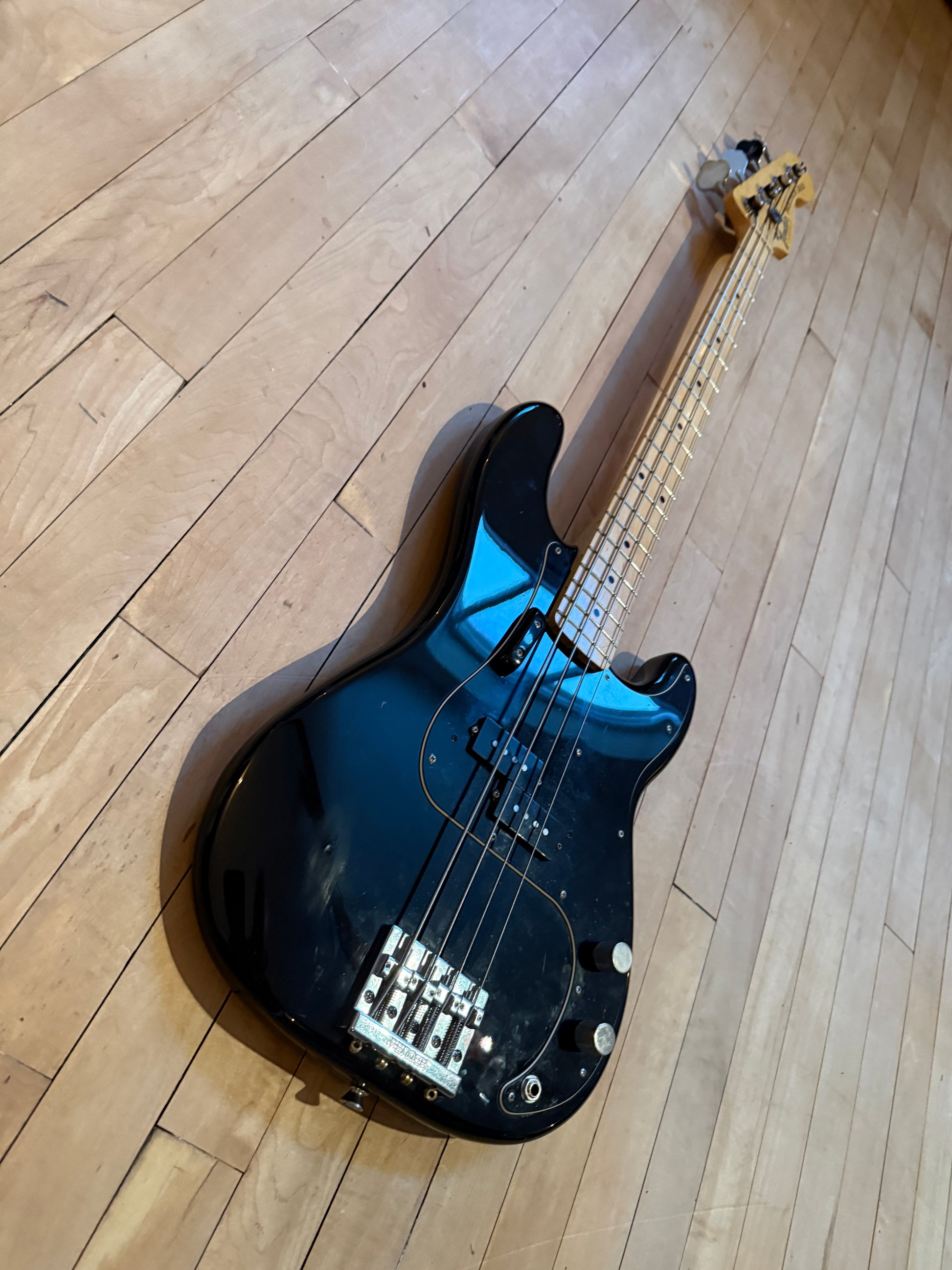 'Bitsa Fender' Precision Bass Guitar Black & Maple - Vintage Bass Room