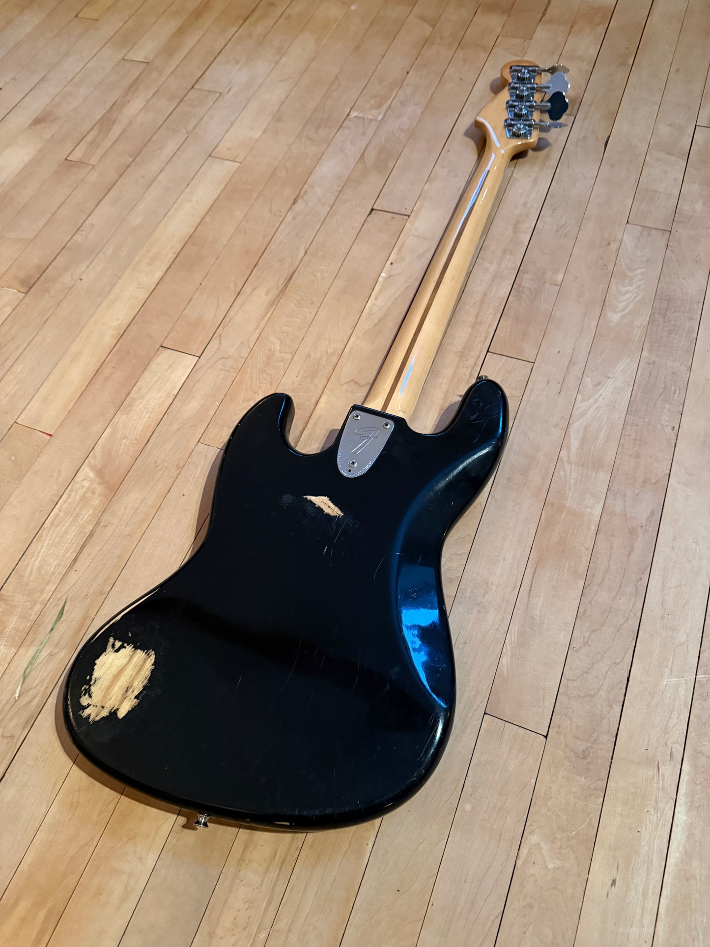 1977 Fender Jazz Bass Guitar Black & Maple - Vintage Bass Room