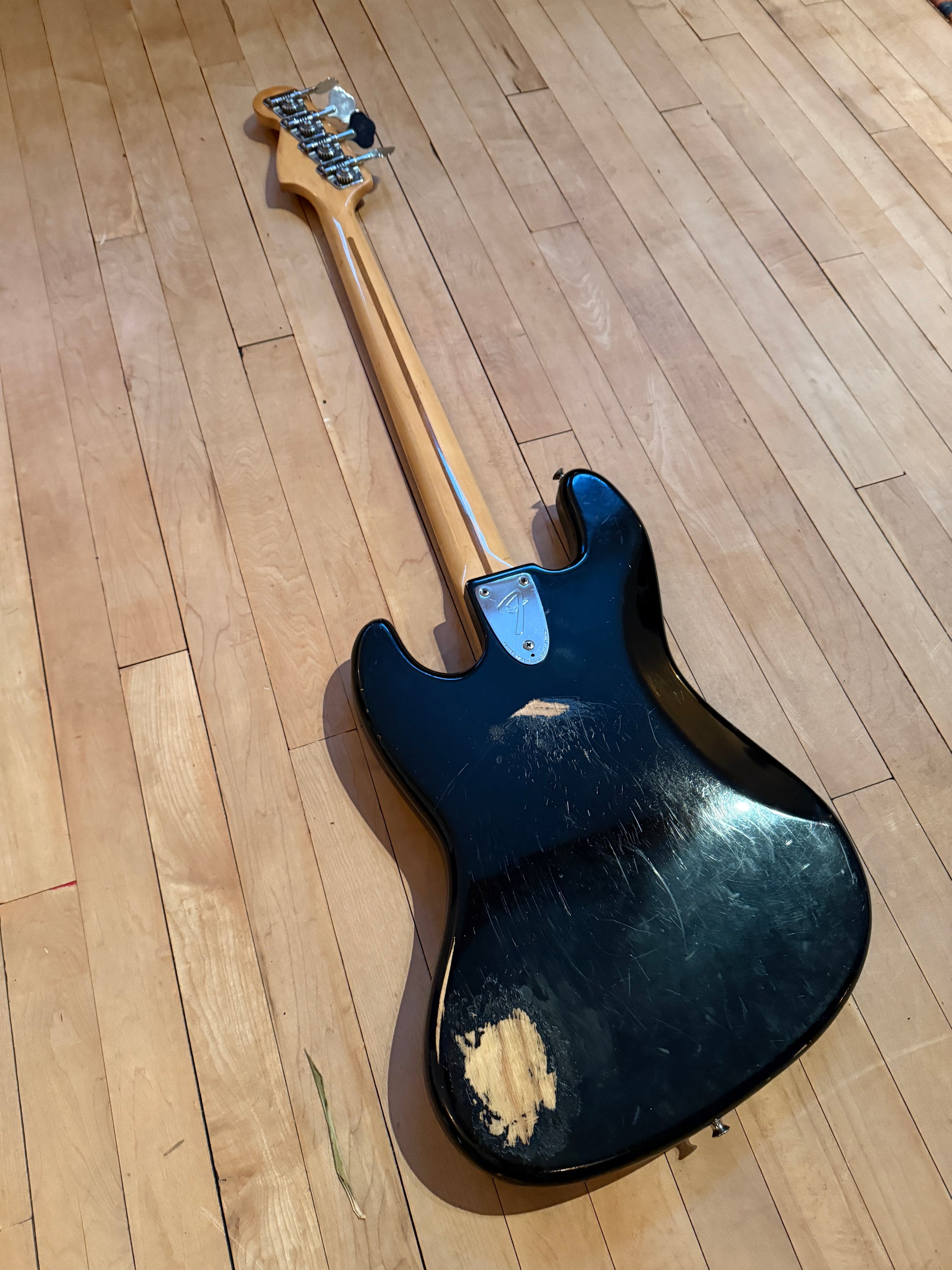 1977 Fender Jazz Bass Guitar Black & Maple - Vintage Bass Room