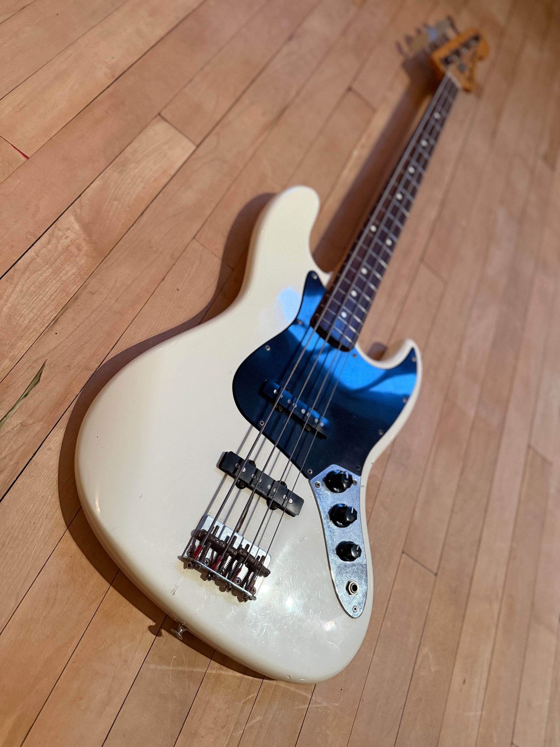 1983 Fender JV Squier Jazz Bass Guitar Olympic White - Vintage Bass Room