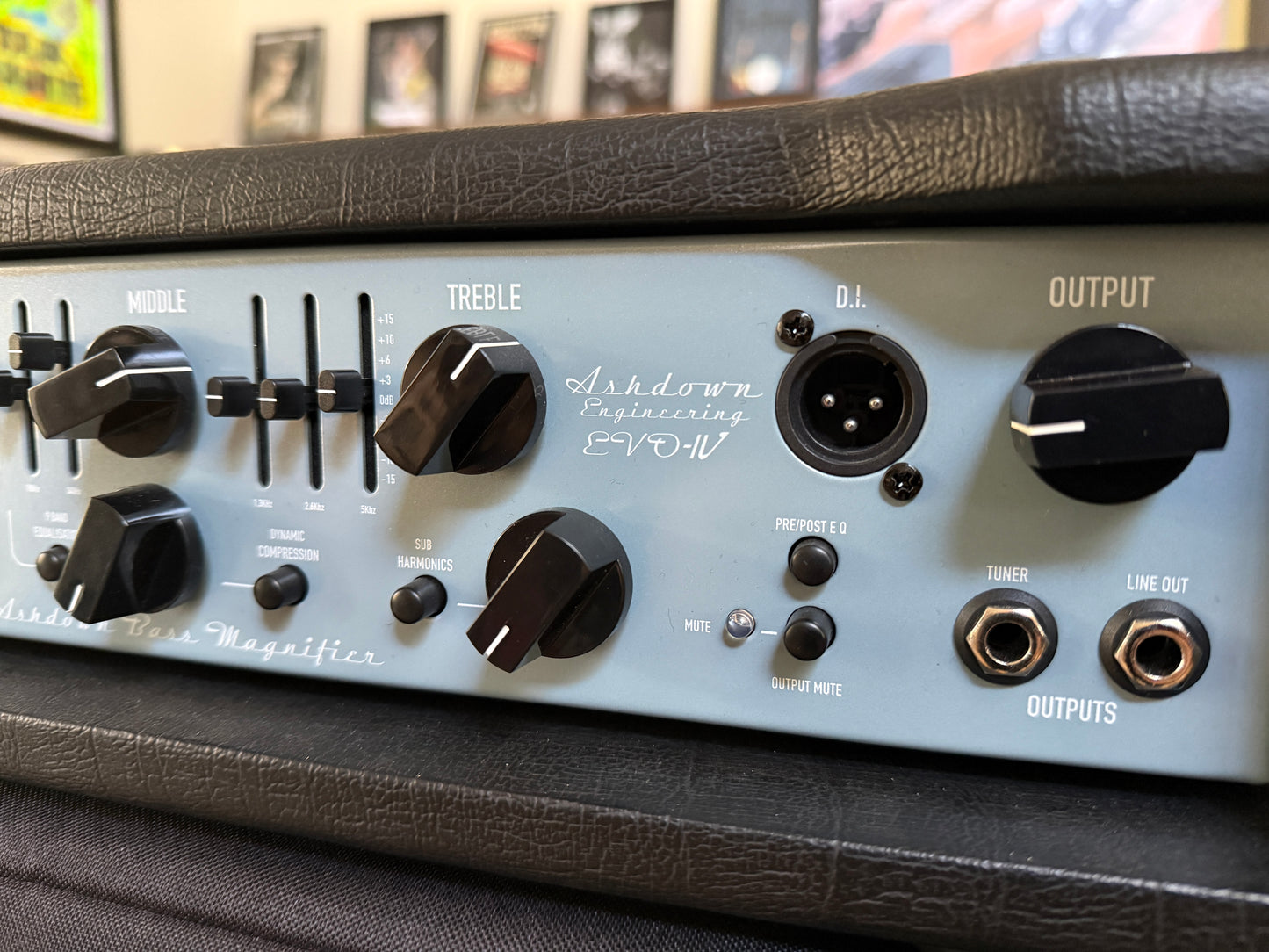 Ashdown ABM400 Signature Limited Edition Bass Amp No.23 of 25 - Vintage Bass Room