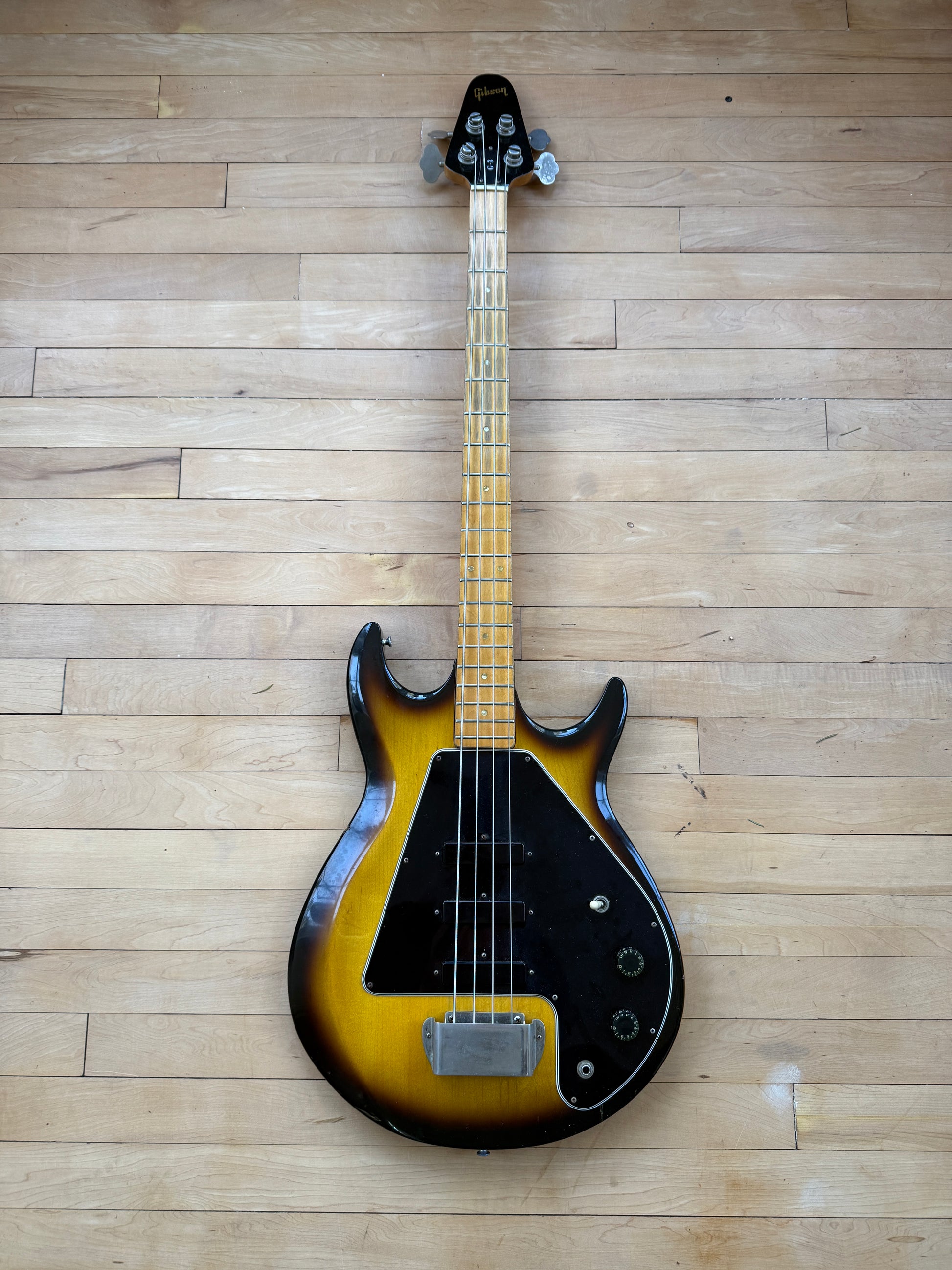 1978 Gibson G3 Bass Guitar Sunburst - Vintage Bass Room