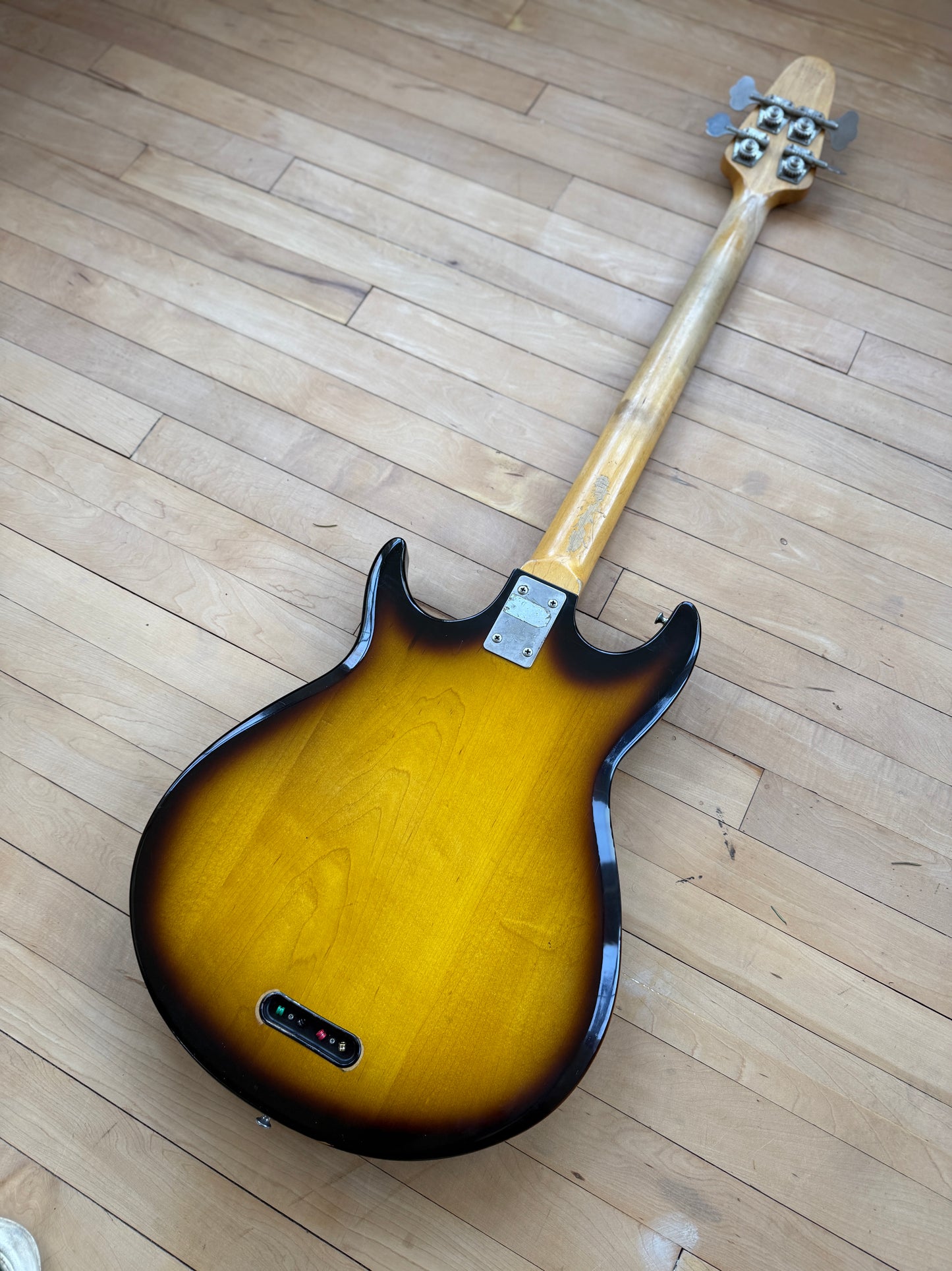 1978 Gibson G3 Bass Guitar Sunburst - Vintage Bass Room