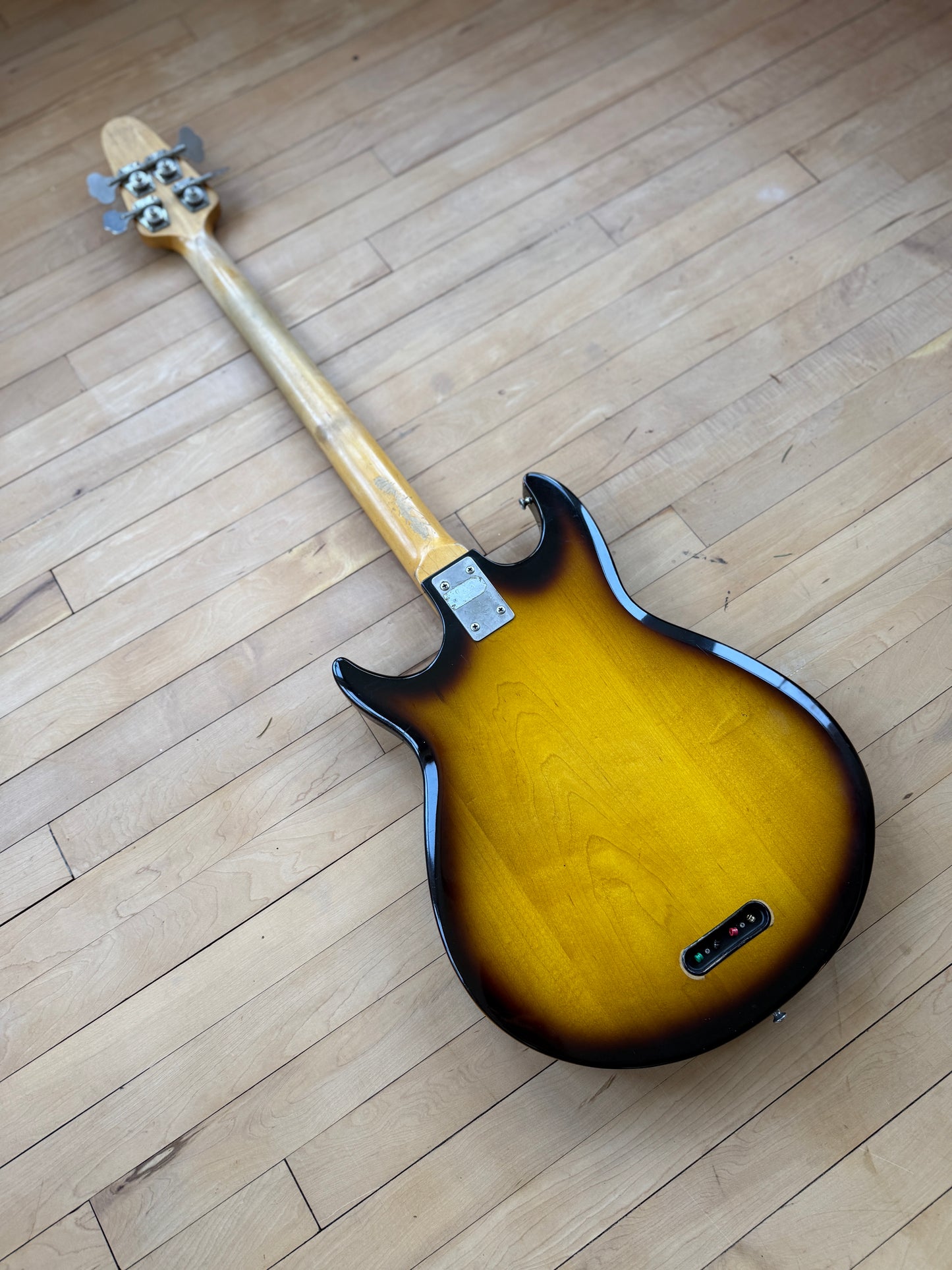 1978 Gibson G3 Bass Guitar Sunburst - Vintage Bass Room