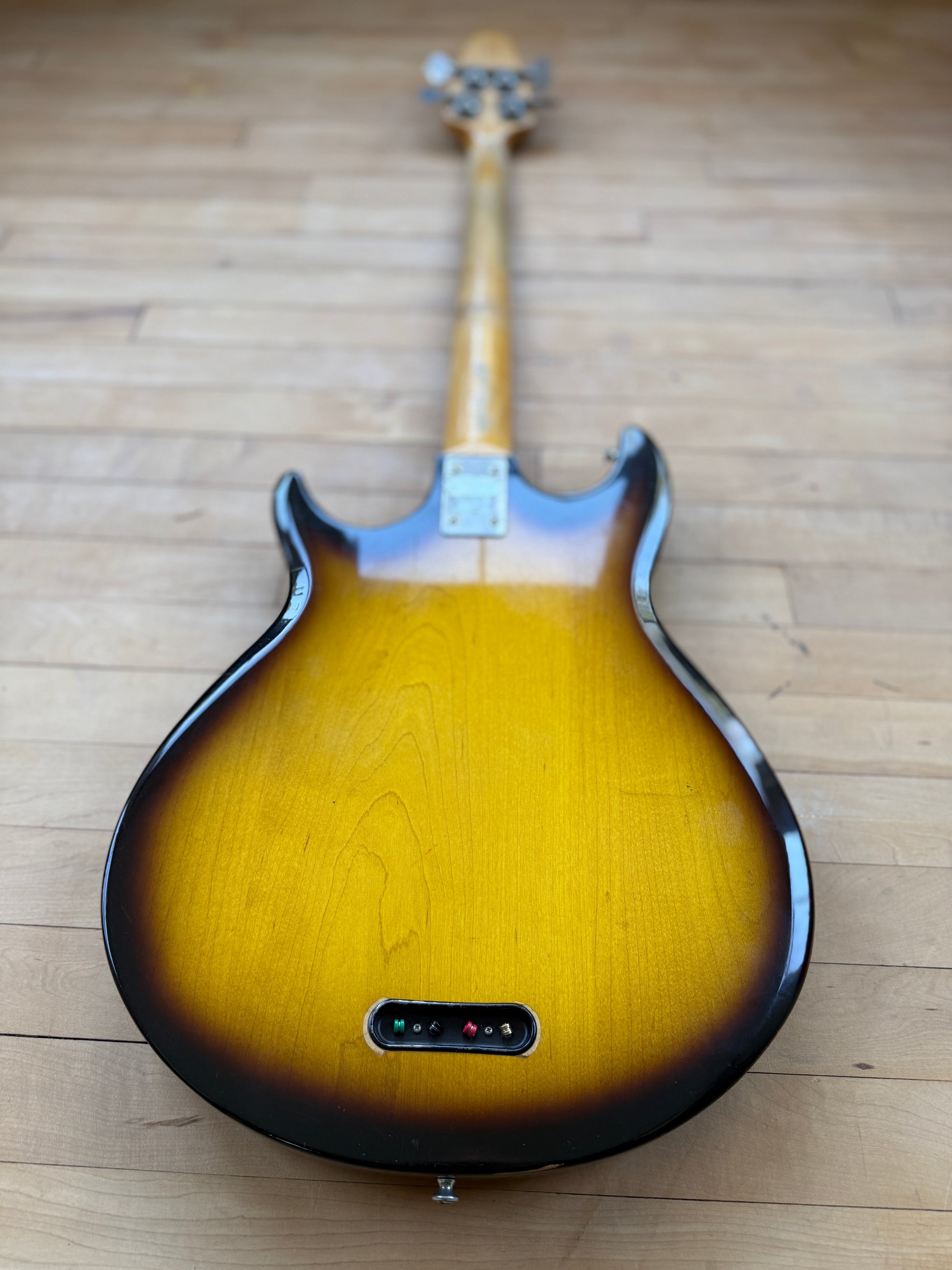 1978 Gibson G3 Bass Guitar Sunburst - Vintage Bass Room