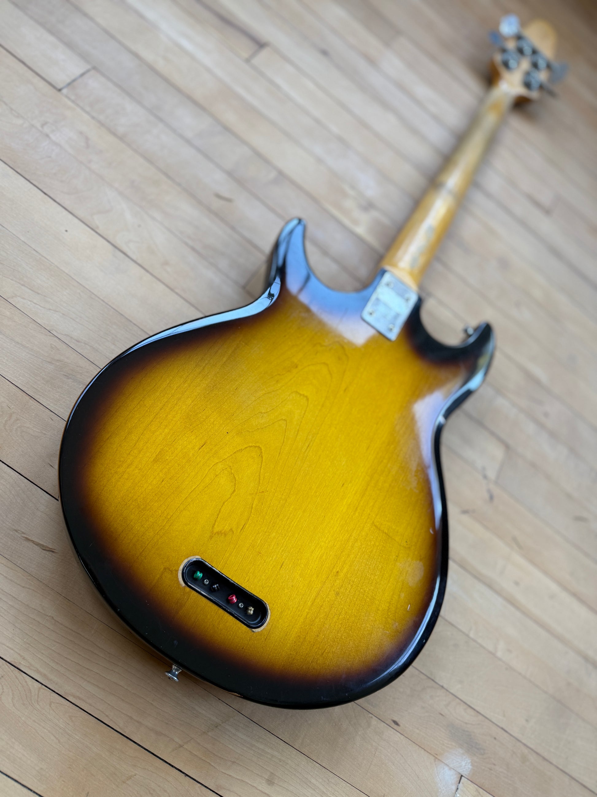 1978 Gibson G3 Bass Guitar Sunburst - Vintage Bass Room